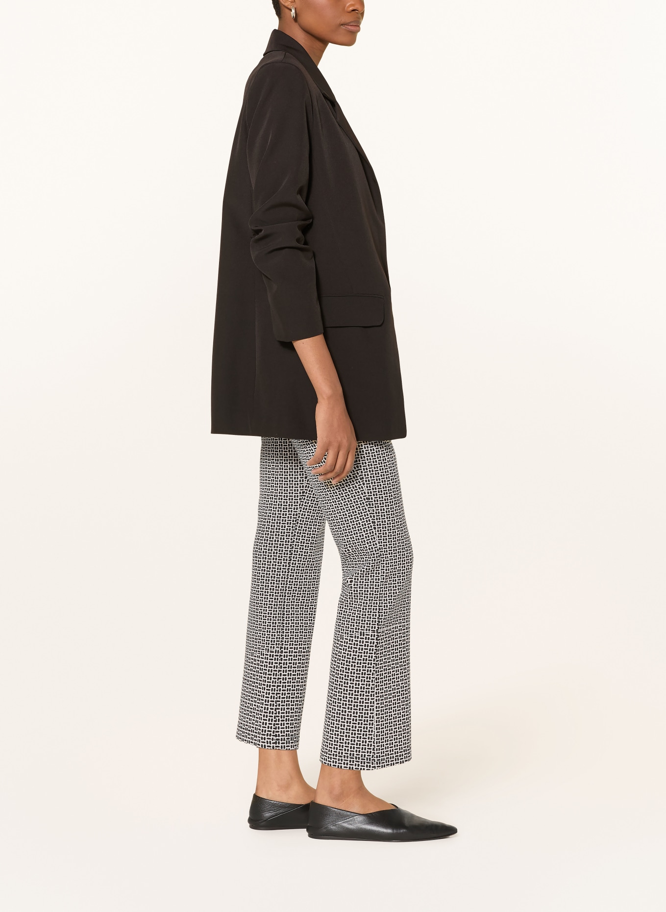 Betty Barclay 7/8 pants: CREAM / BLACK