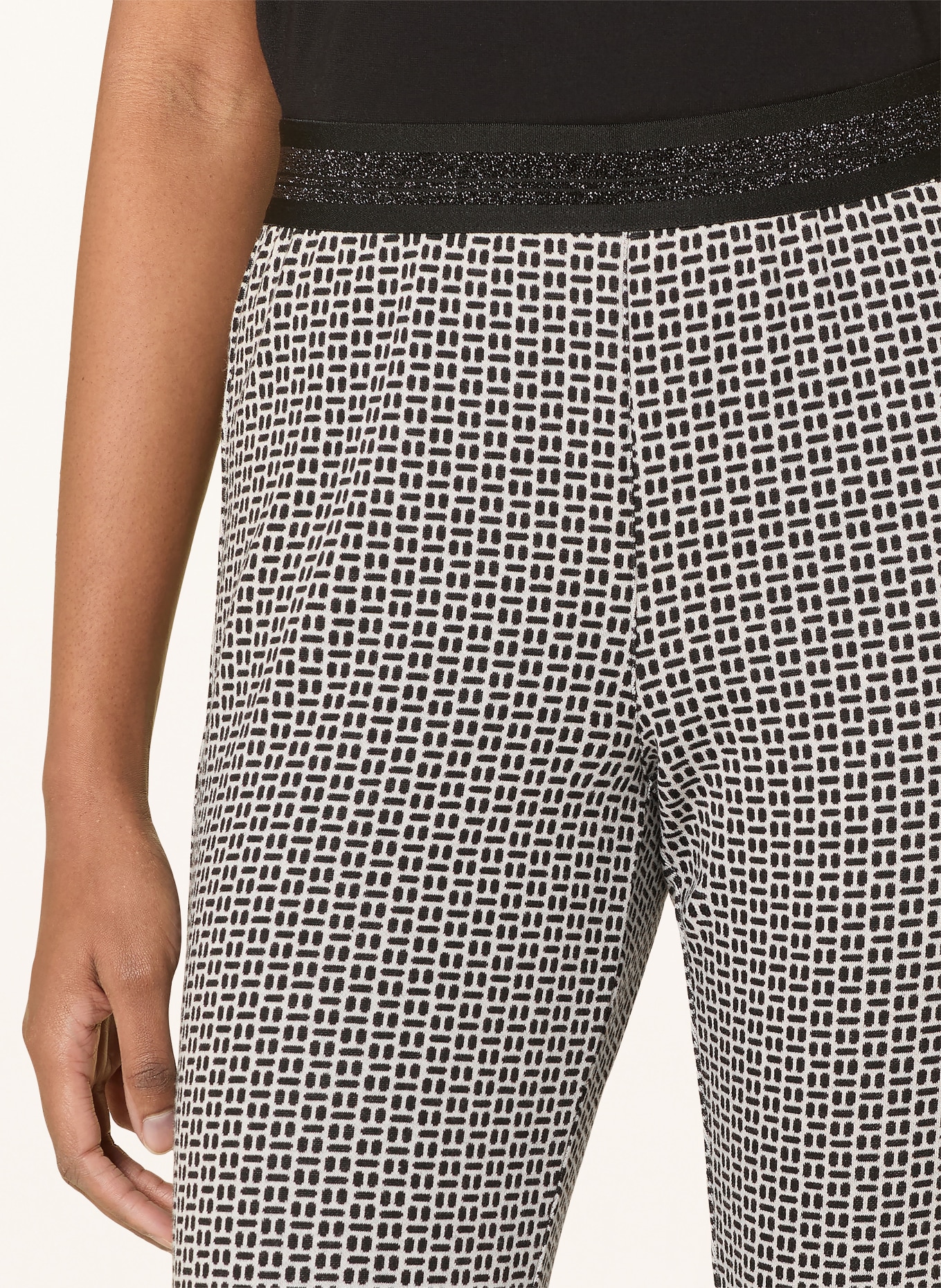 Betty Barclay 7/8 pants: CREAM / BLACK