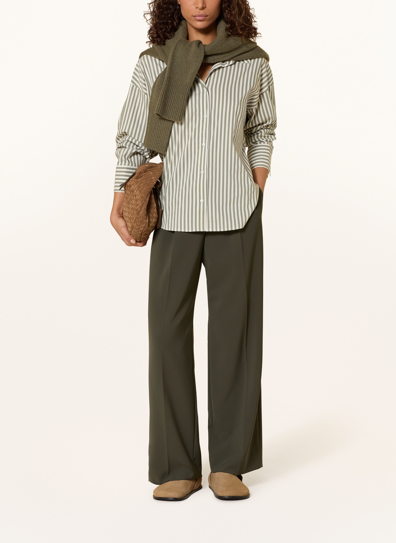 BETTY&CO Hemdbluse: KHAKI / CREME