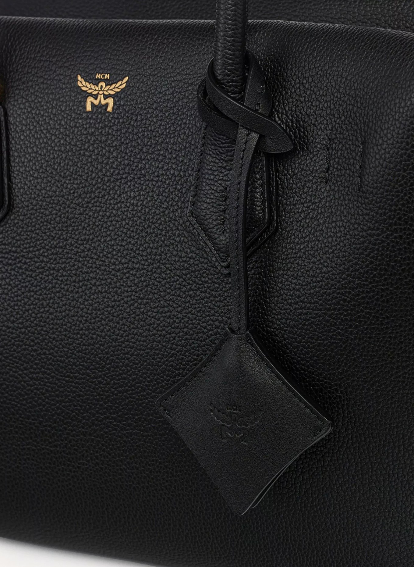 MCM Handtasche MILLA: SCHWARZ