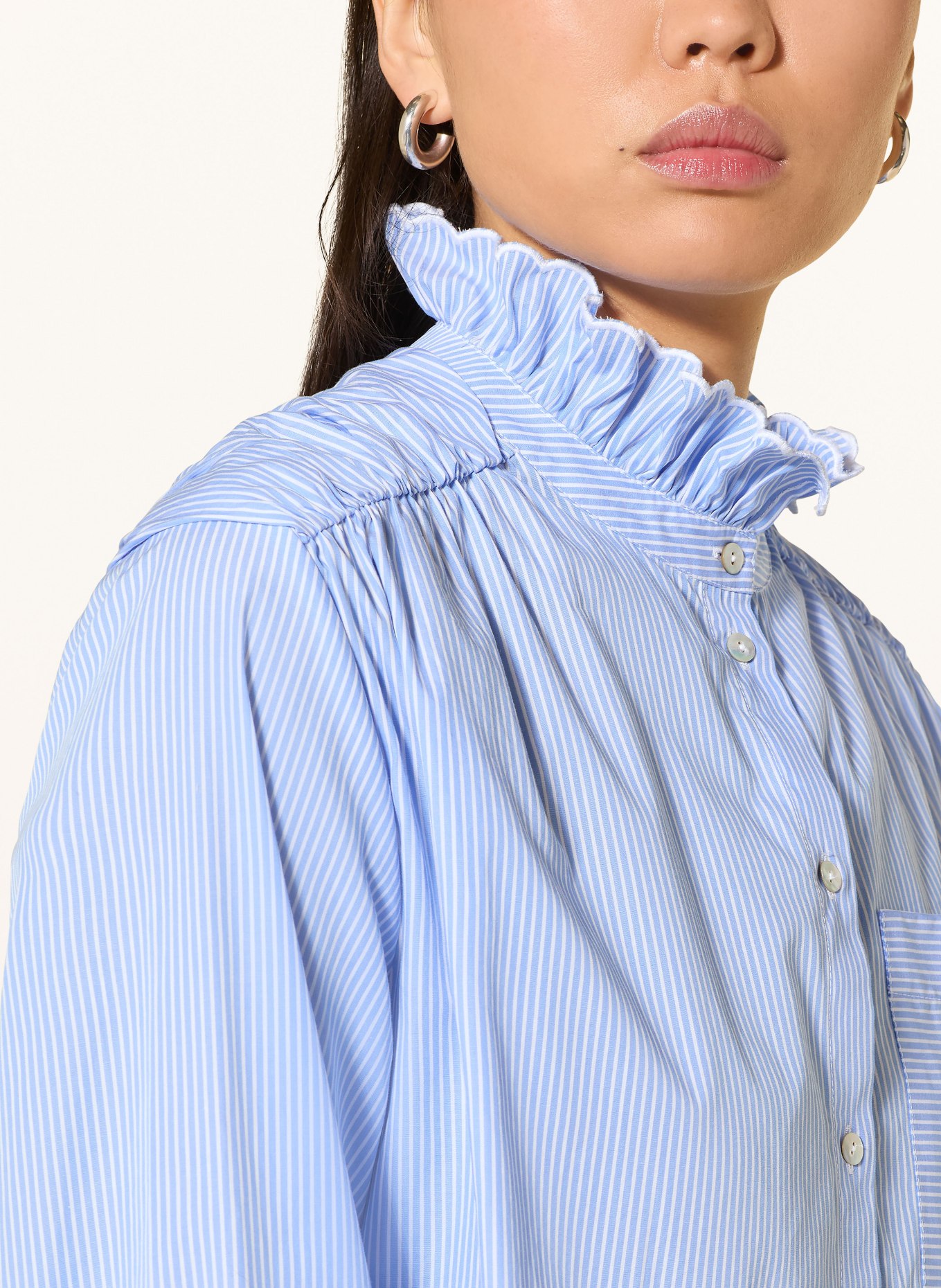 Rich & Royal Bluzka z falbanami: JASNONIEBIESKI / BIAŁY