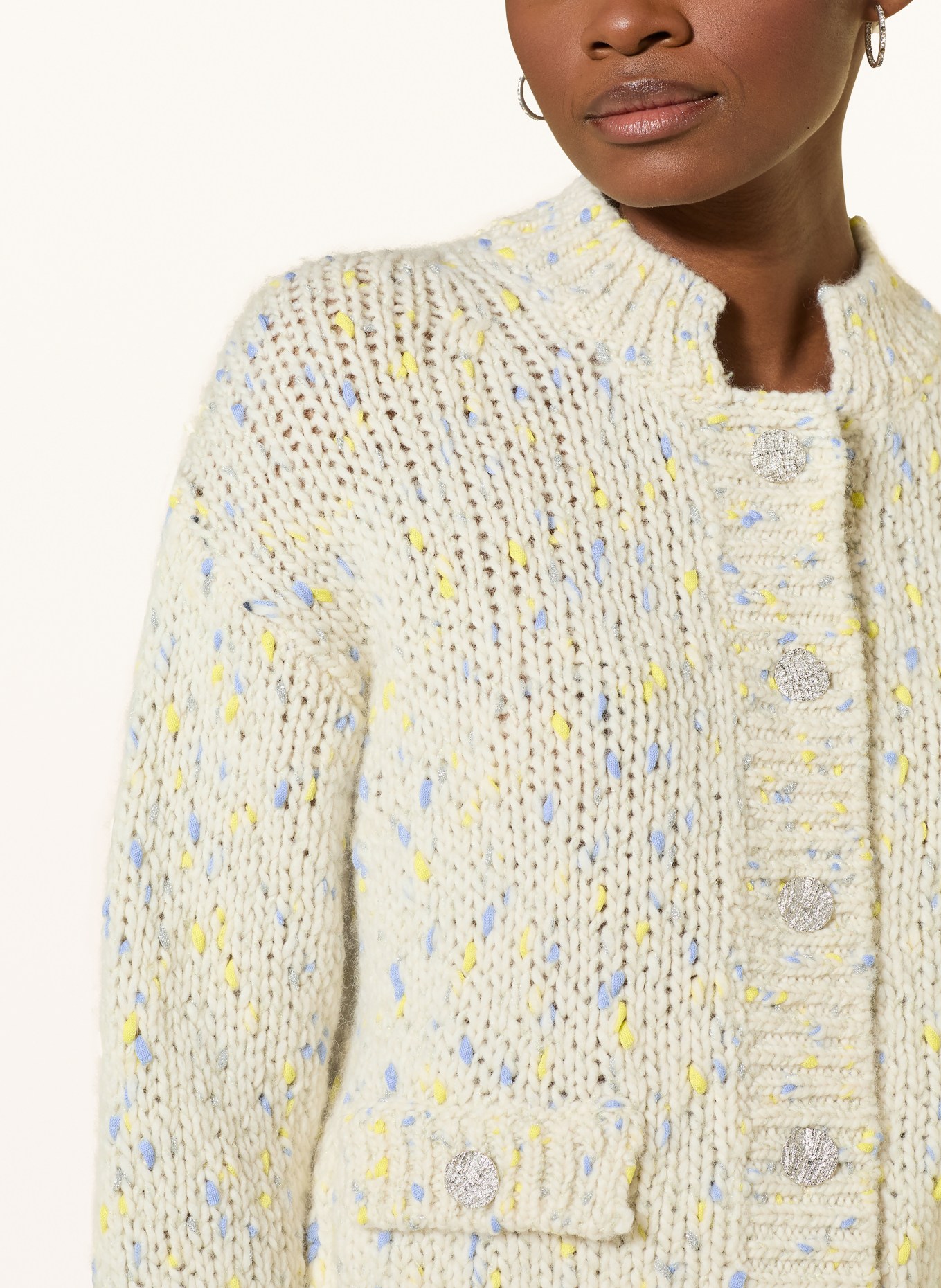 Rich & Royal Sweter z błyszczącą przędzą: KREMOWY / JASNOZIELONY / JASNONIEBIESKI