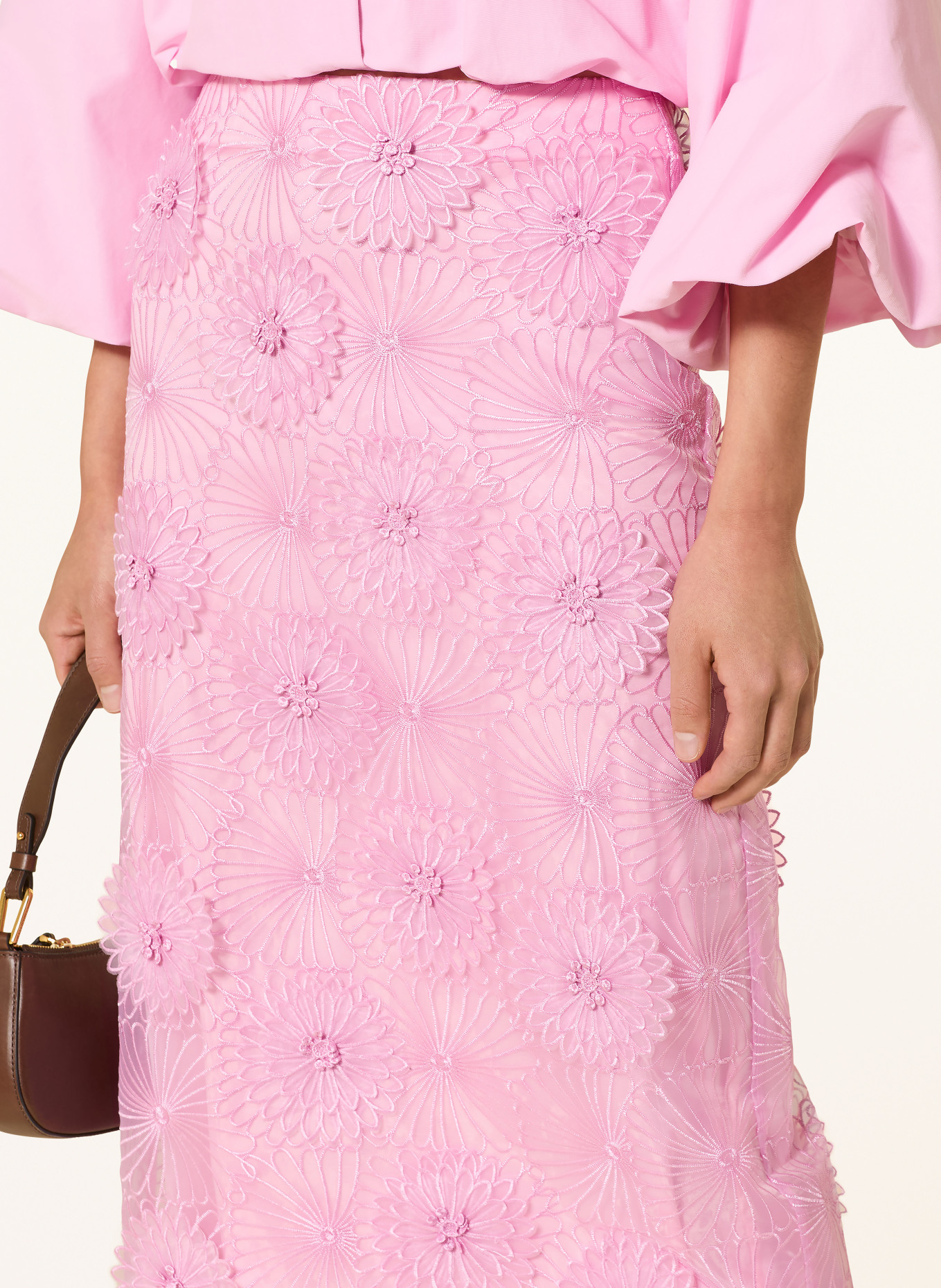 Rich & Royal Rock: ROSA