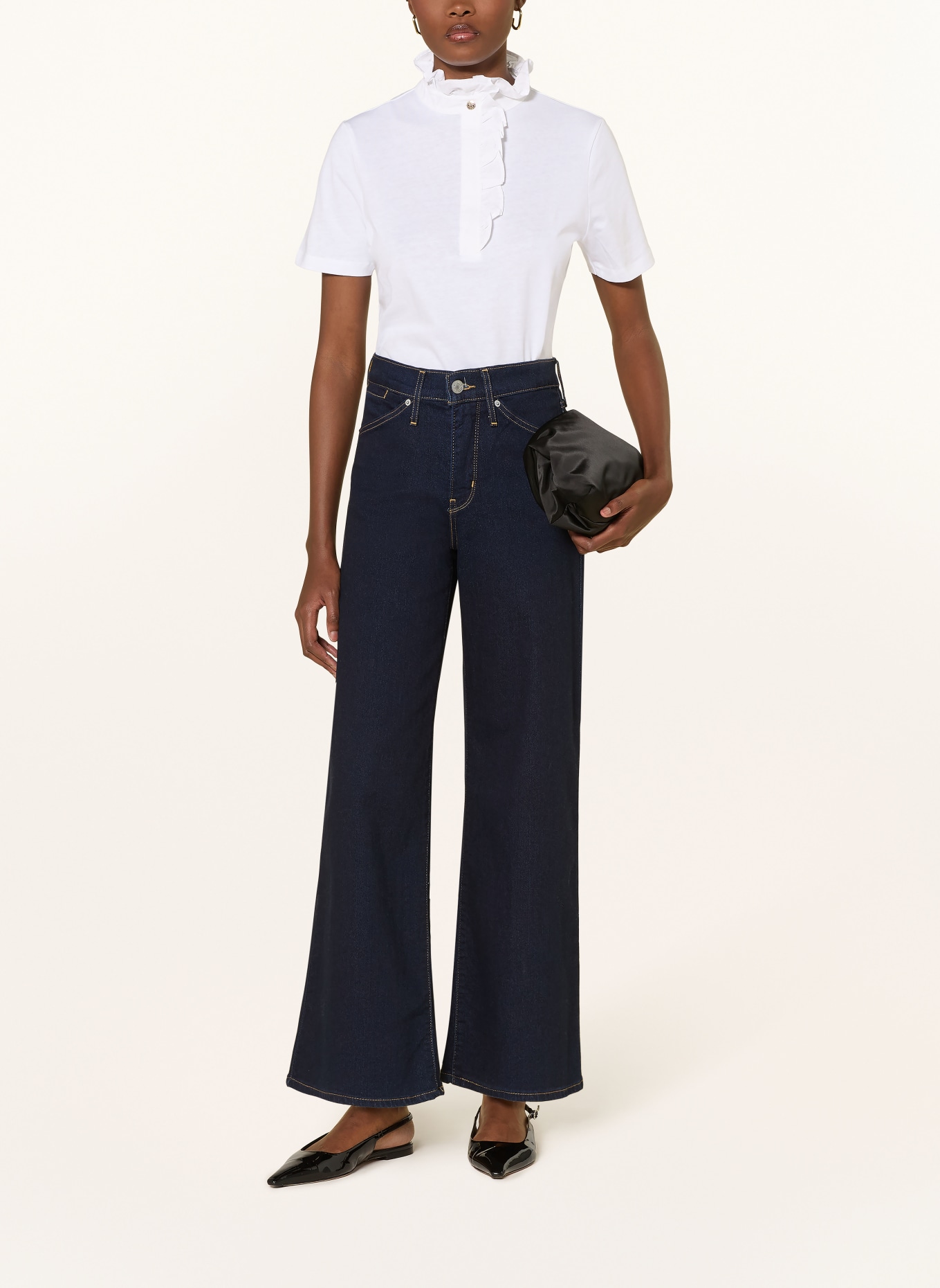 Rich & Royal T-shirt with ruffles: WHITE