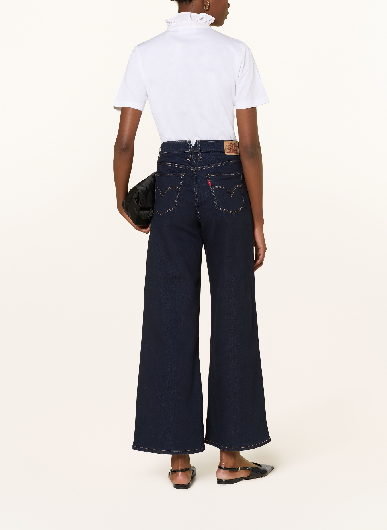 Rich & Royal T-shirt with ruffles: WHITE