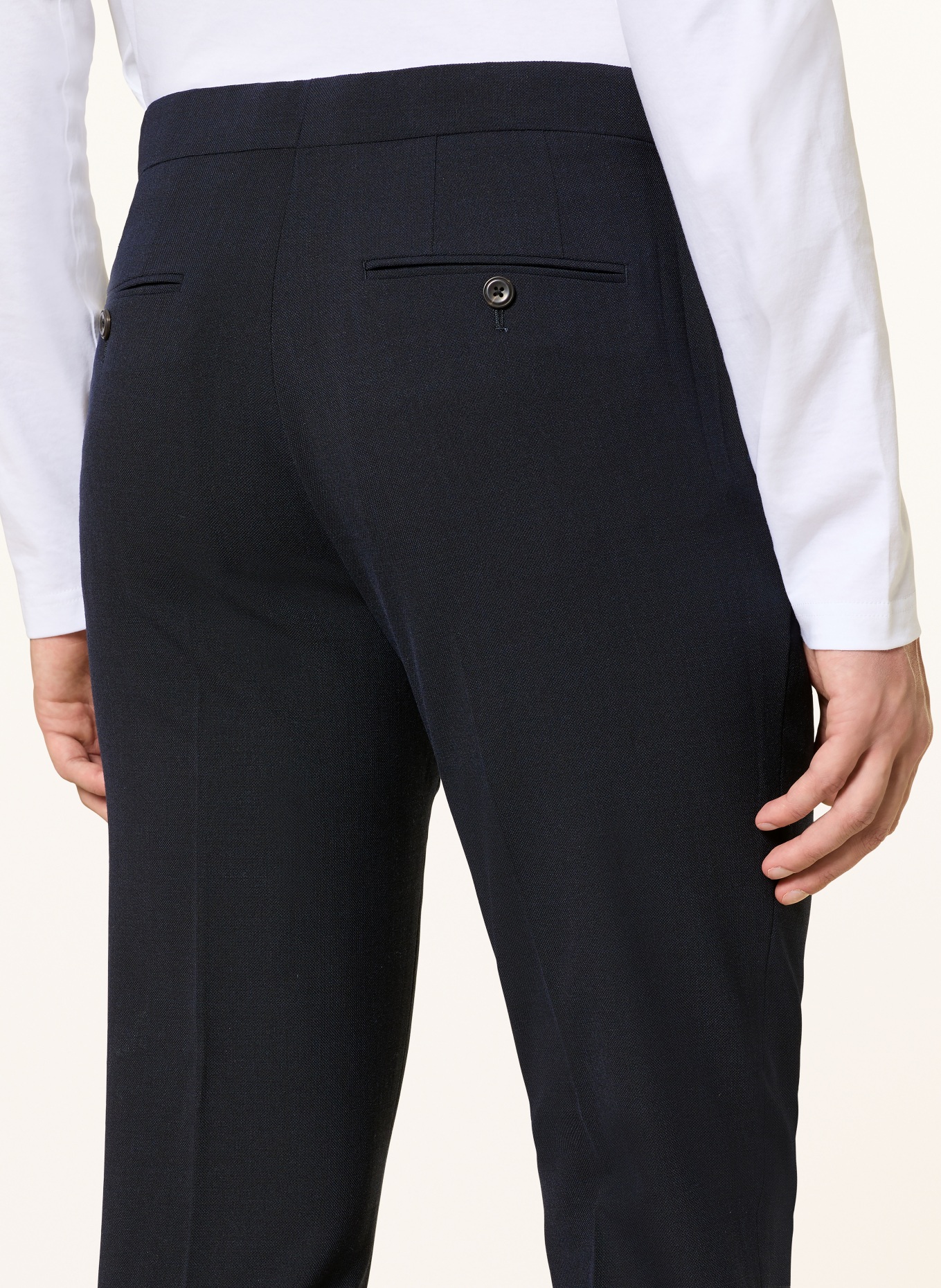 REISS Chino BELMONT Slim Fit: TMAVĚ MODRÁ