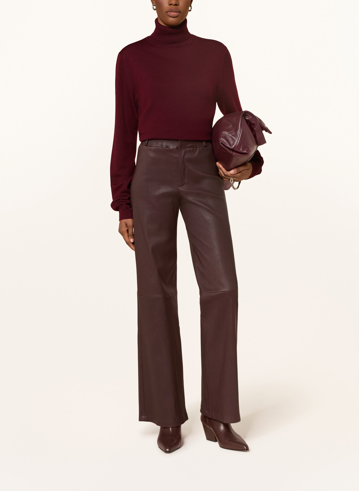 The Frankie Shop Sweter z golfem EVE: CIEMNOCZERWONY