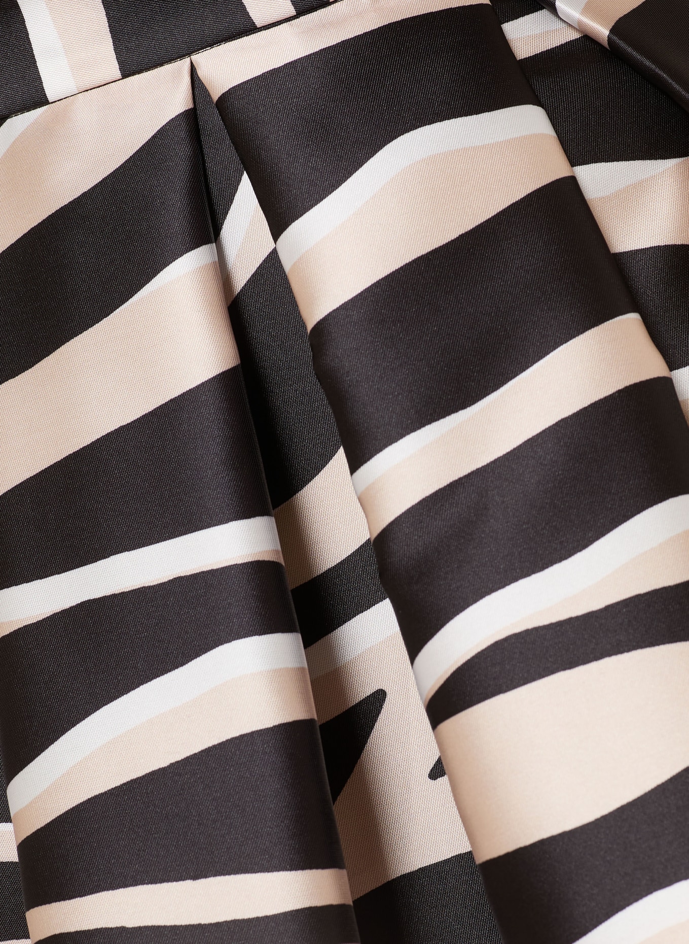 LUNATICA MILANO Satinrock: CREME / TAUPE / SCHWARZ