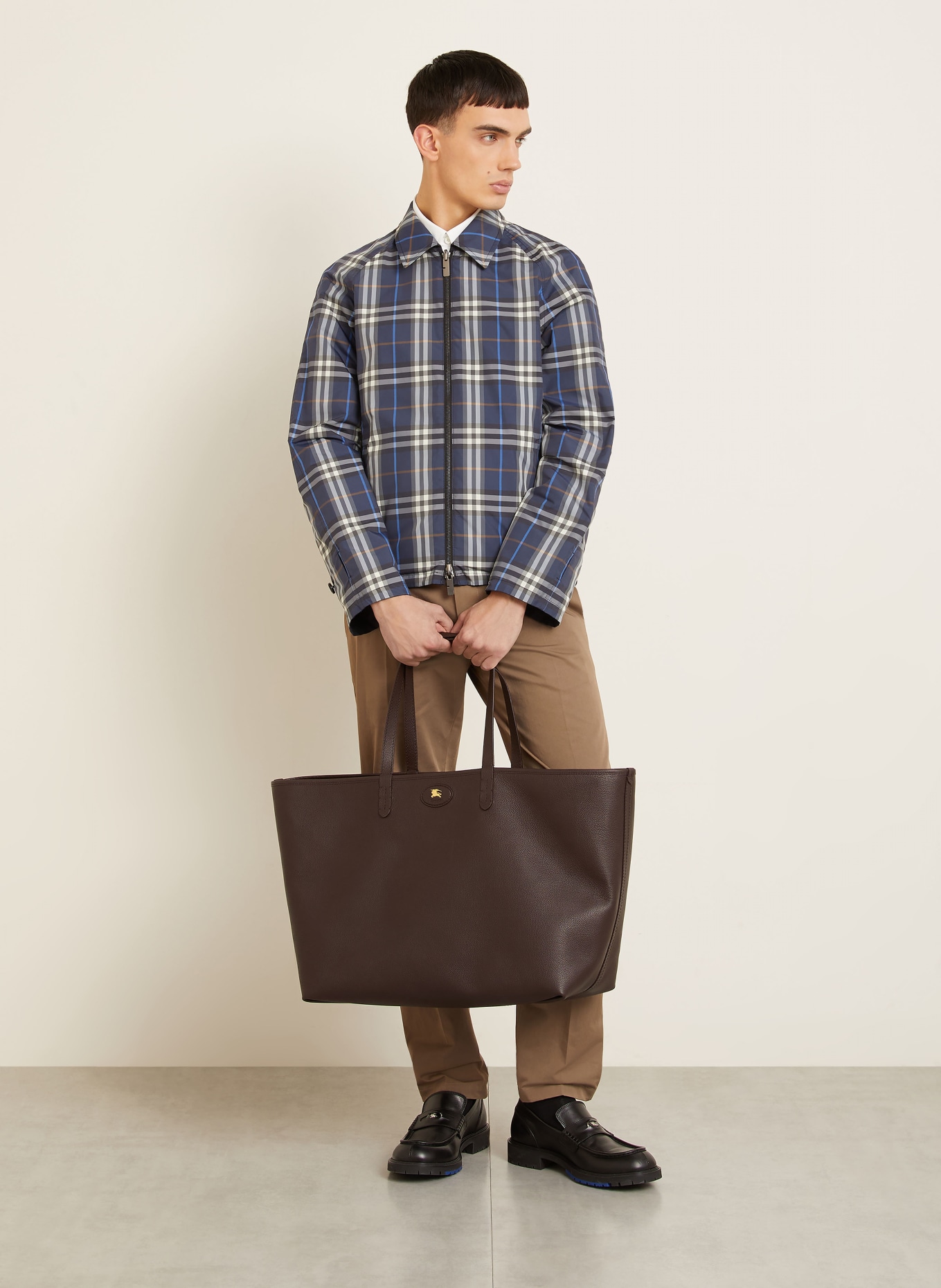 BURBERRY Reversible jacket with detachable hood: DARK BLUE