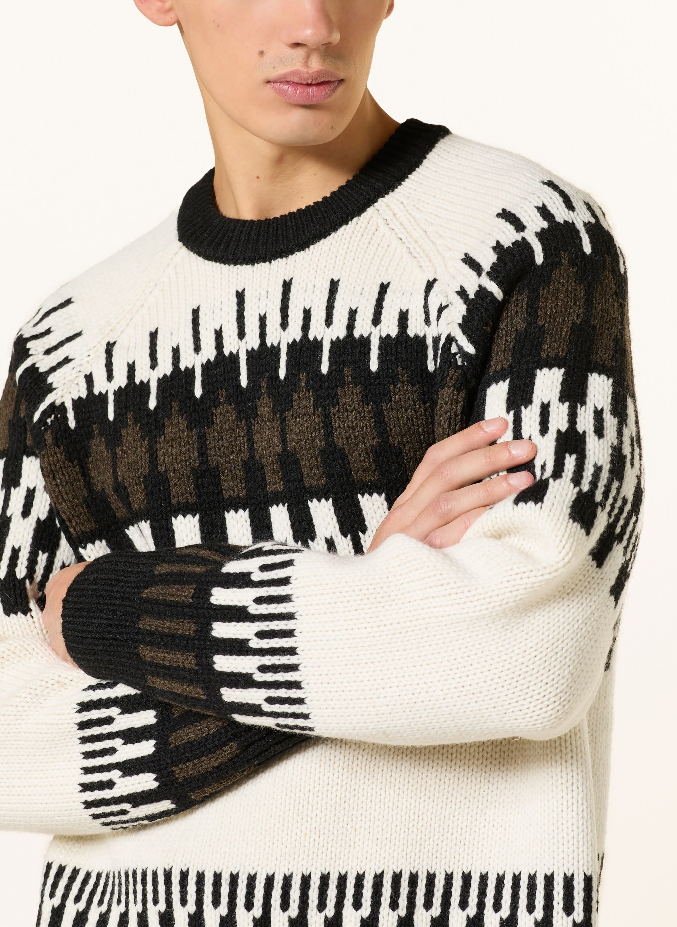 COS Pullover: SCHWARZ / ECRU / KHAKI