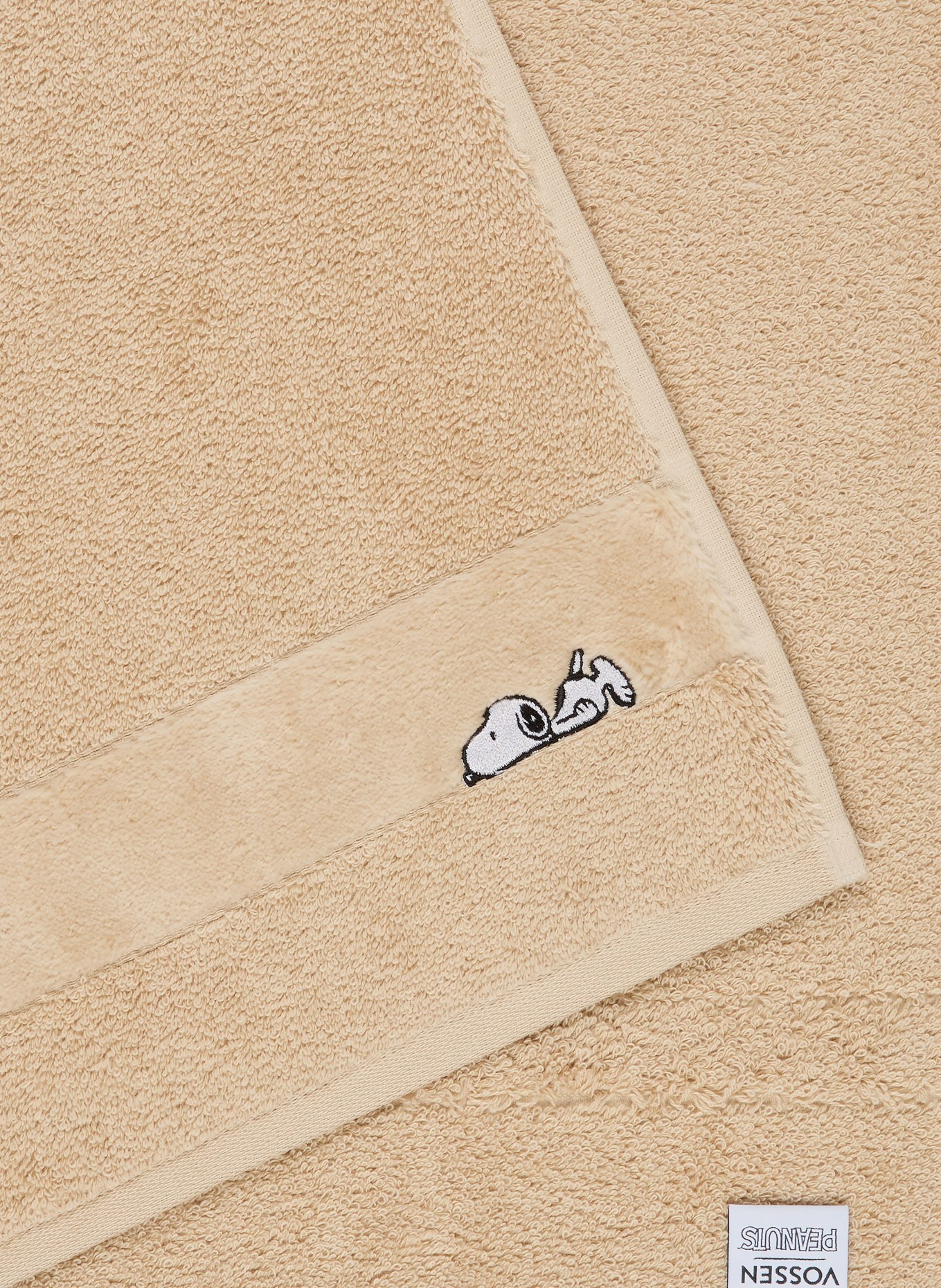 VOSSEN Duschtuch SLEEPY SNOOPY: HELLBRAUN