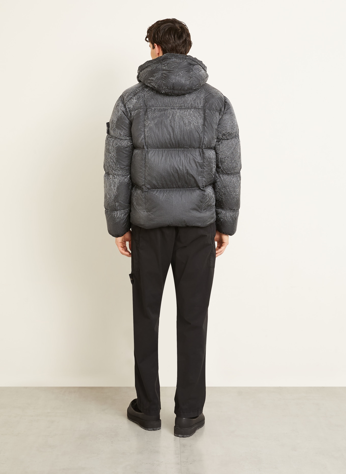 STONE ISLAND down jacket: BLACK / LIGHT GRAY