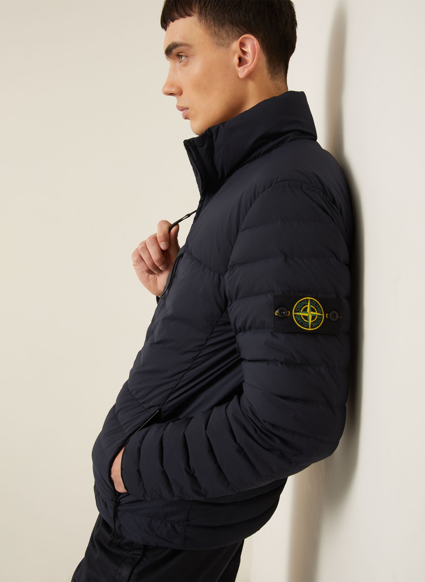 STONE ISLAND Daunenjacke: DUNKELBLAU