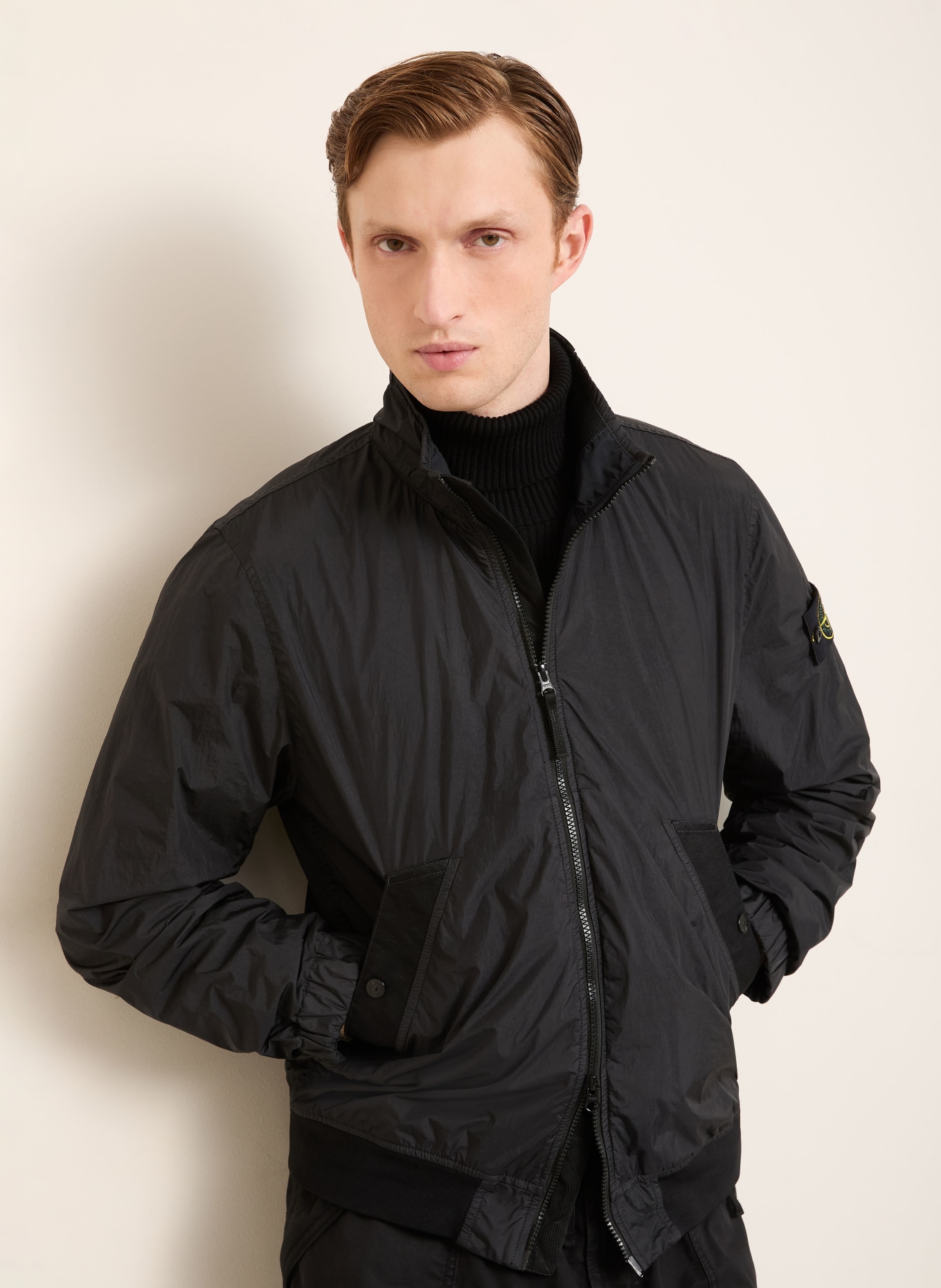 STONE ISLAND Jacke: SCHWARZ
