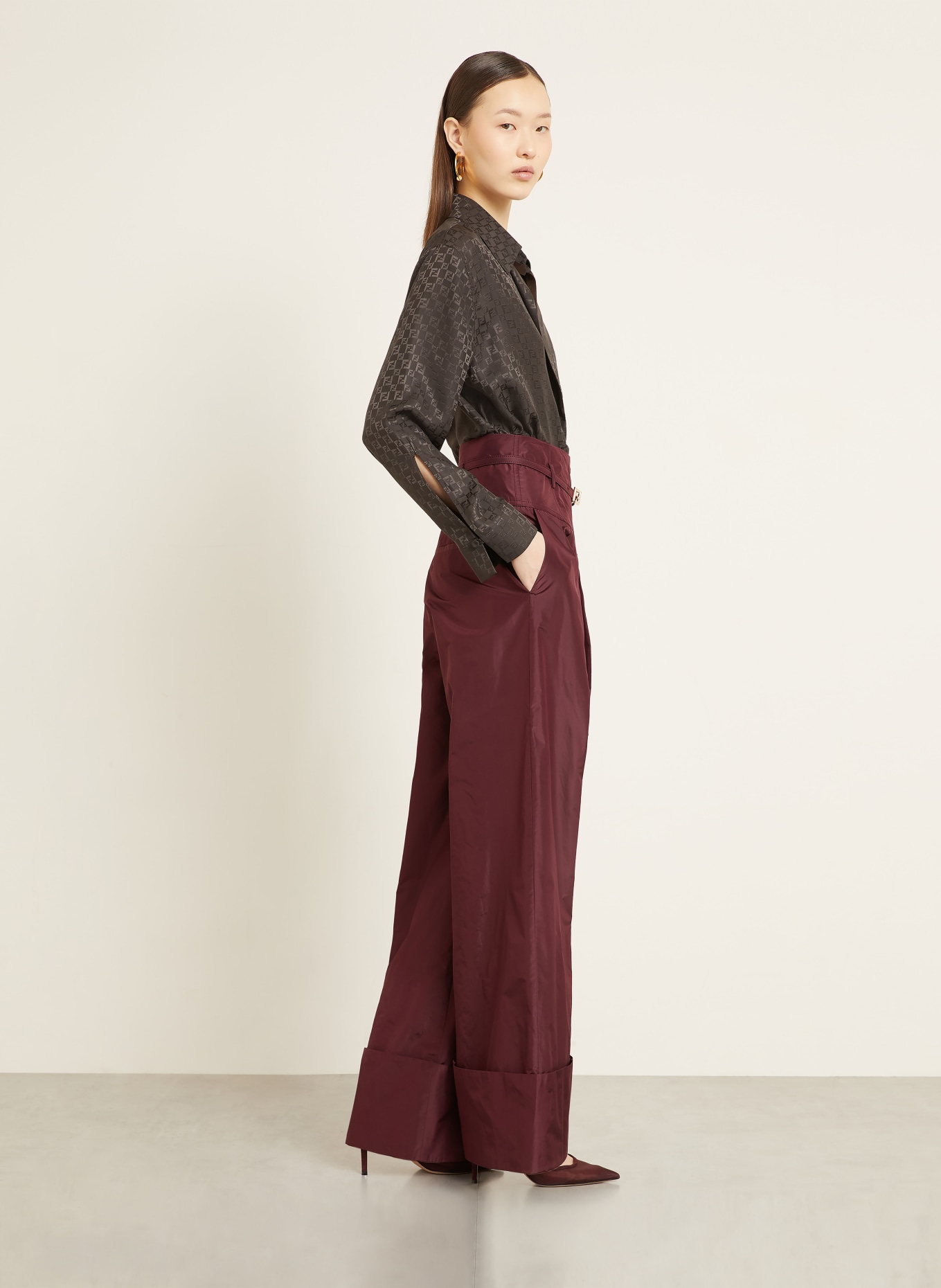 FENDI Merlenehose aus Seide: DUNKELROT