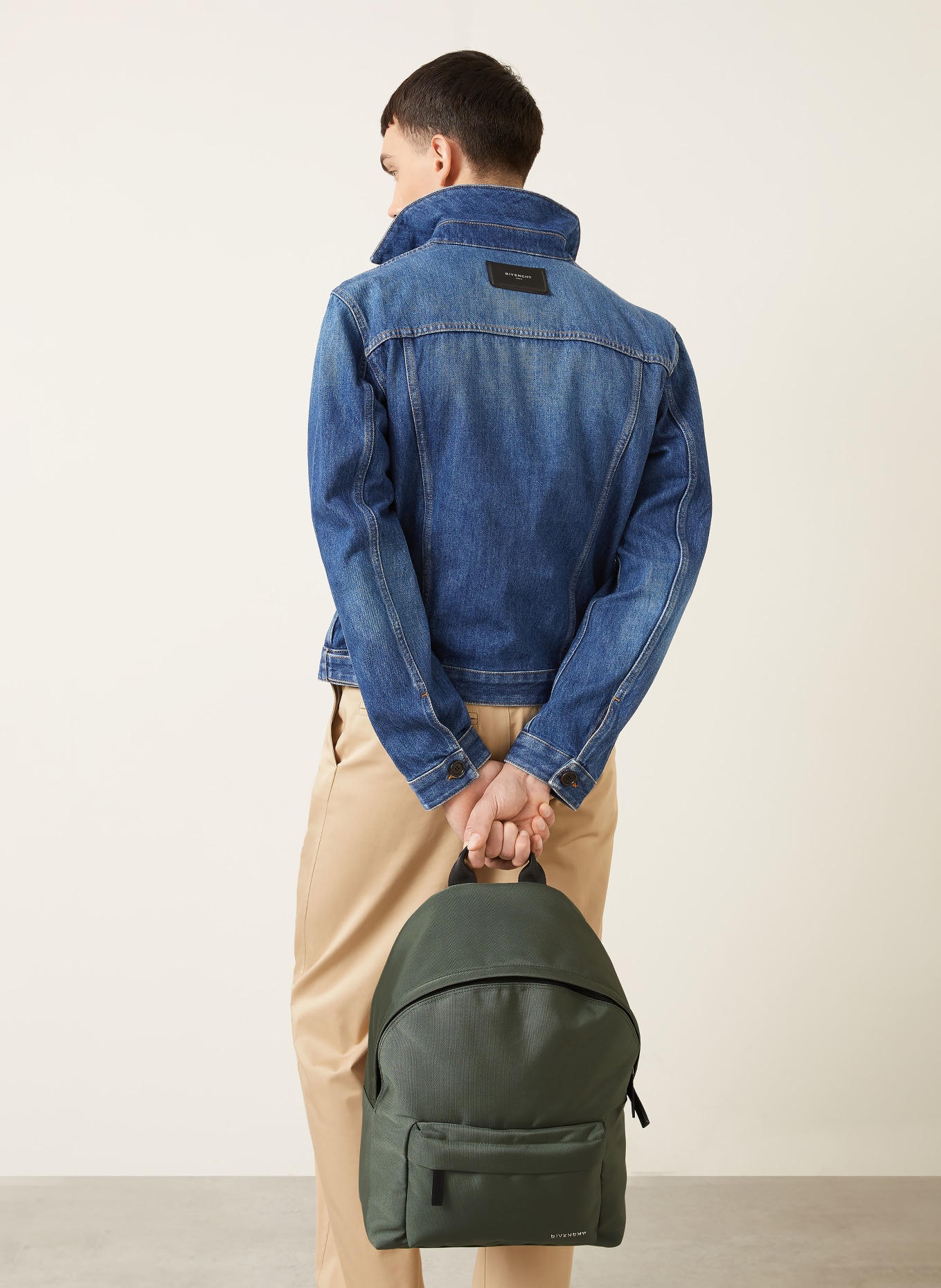 GIVENCHY Rucksack ESSENTIAL U: GRÜN