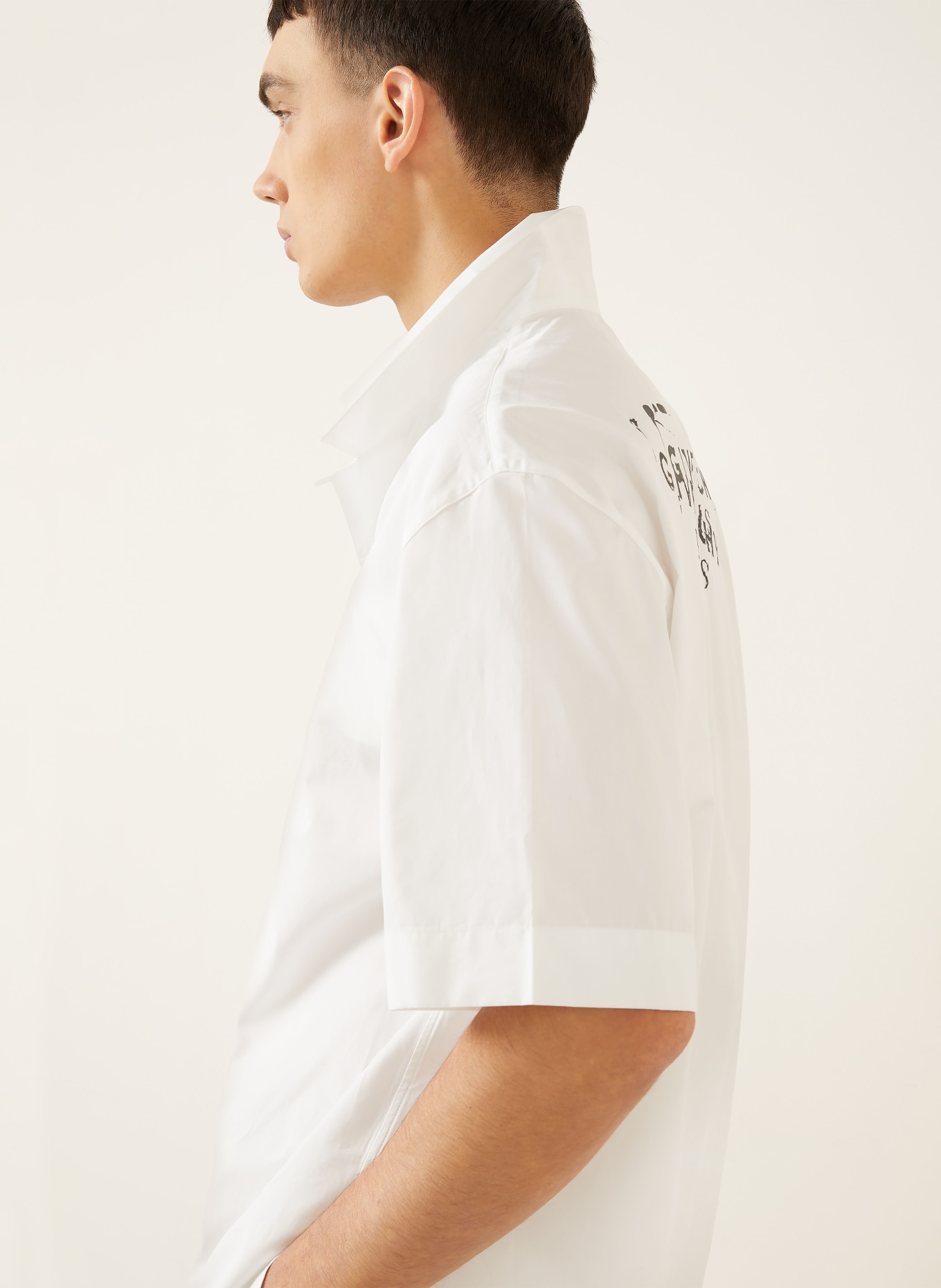 GIVENCHY Resort shirt, regular fit: WHITE / BLACK