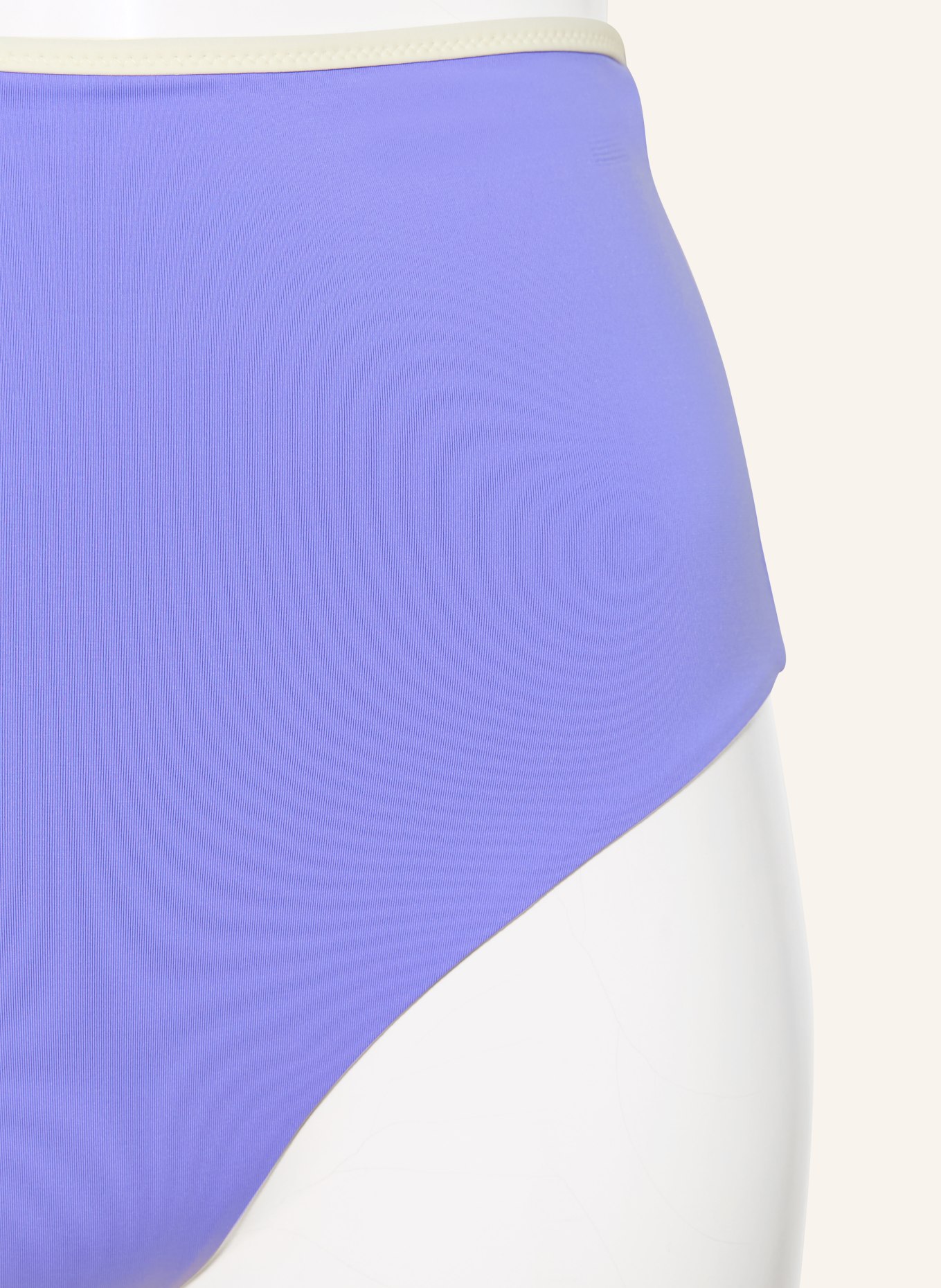 MYMARINI Odwracalne figi bikini SHINE z wysokim stanem i ochroną UV 50+: JASNOFIOLETOWY / ZŁOTY / CIEMNOBRĄZOWY