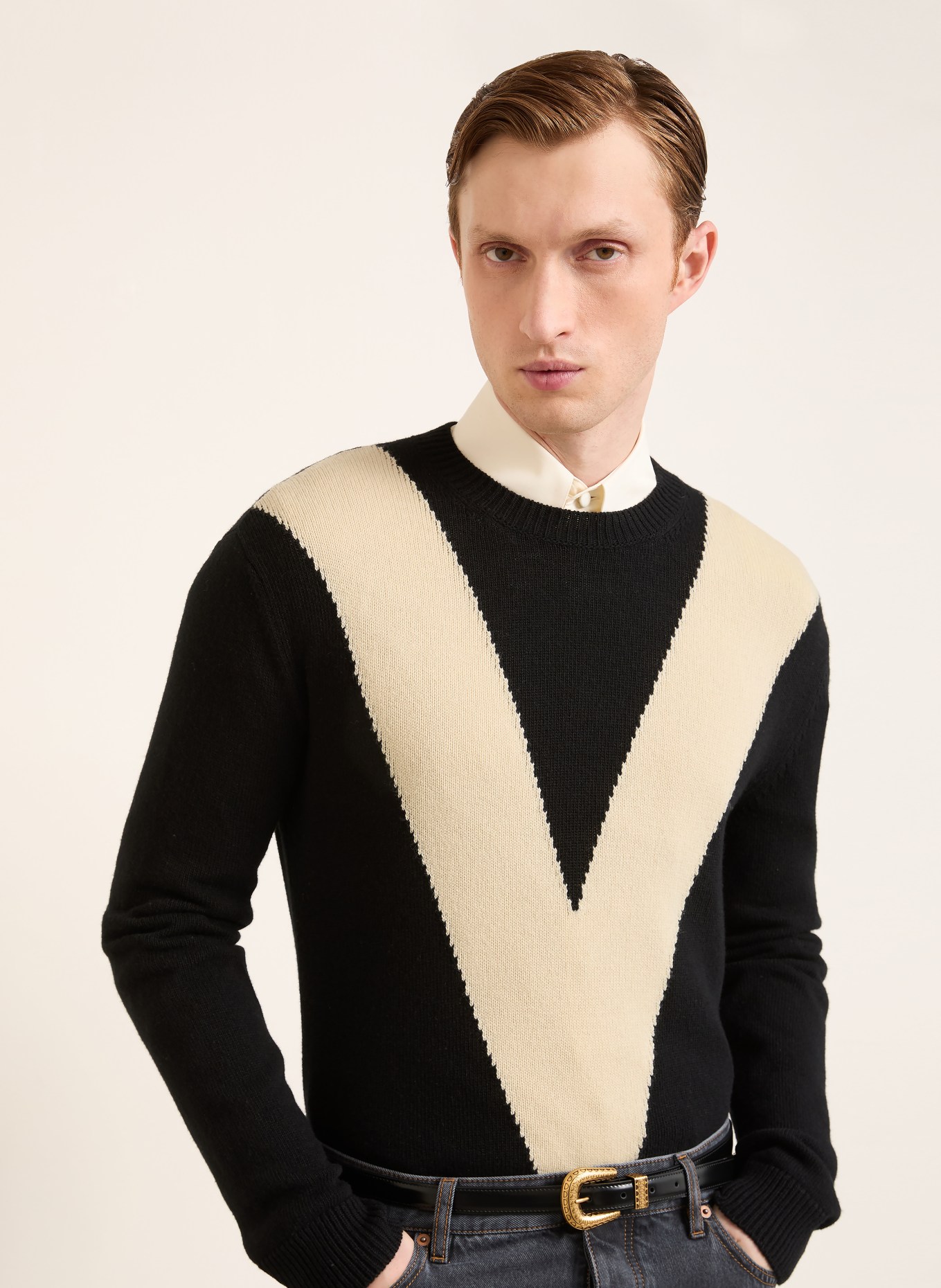 VALENTINO sweter: CZARNY / KREMOWY