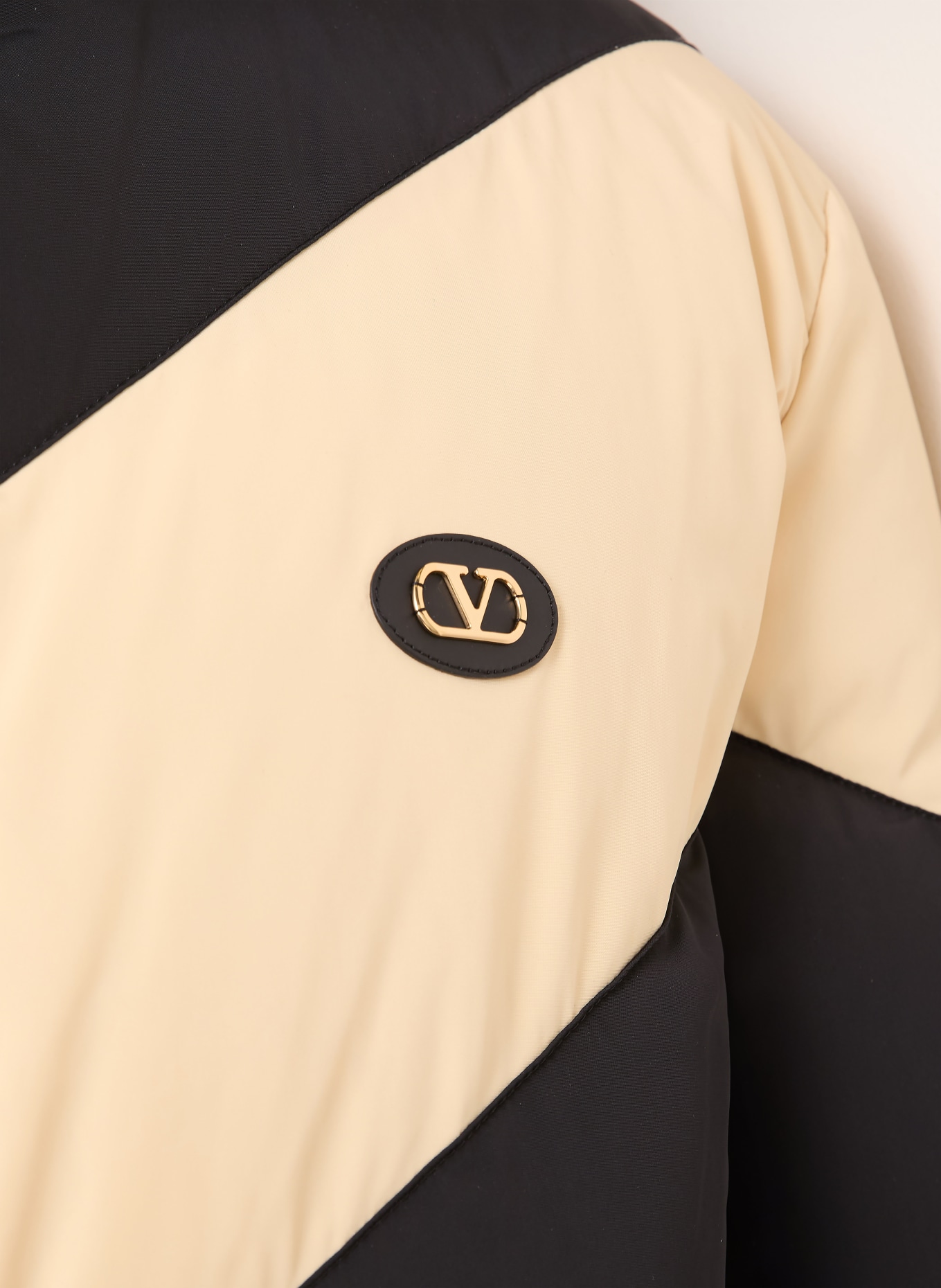 VALENTINO kurtka puchowa: CZARNY / JASNOŻÓŁTY