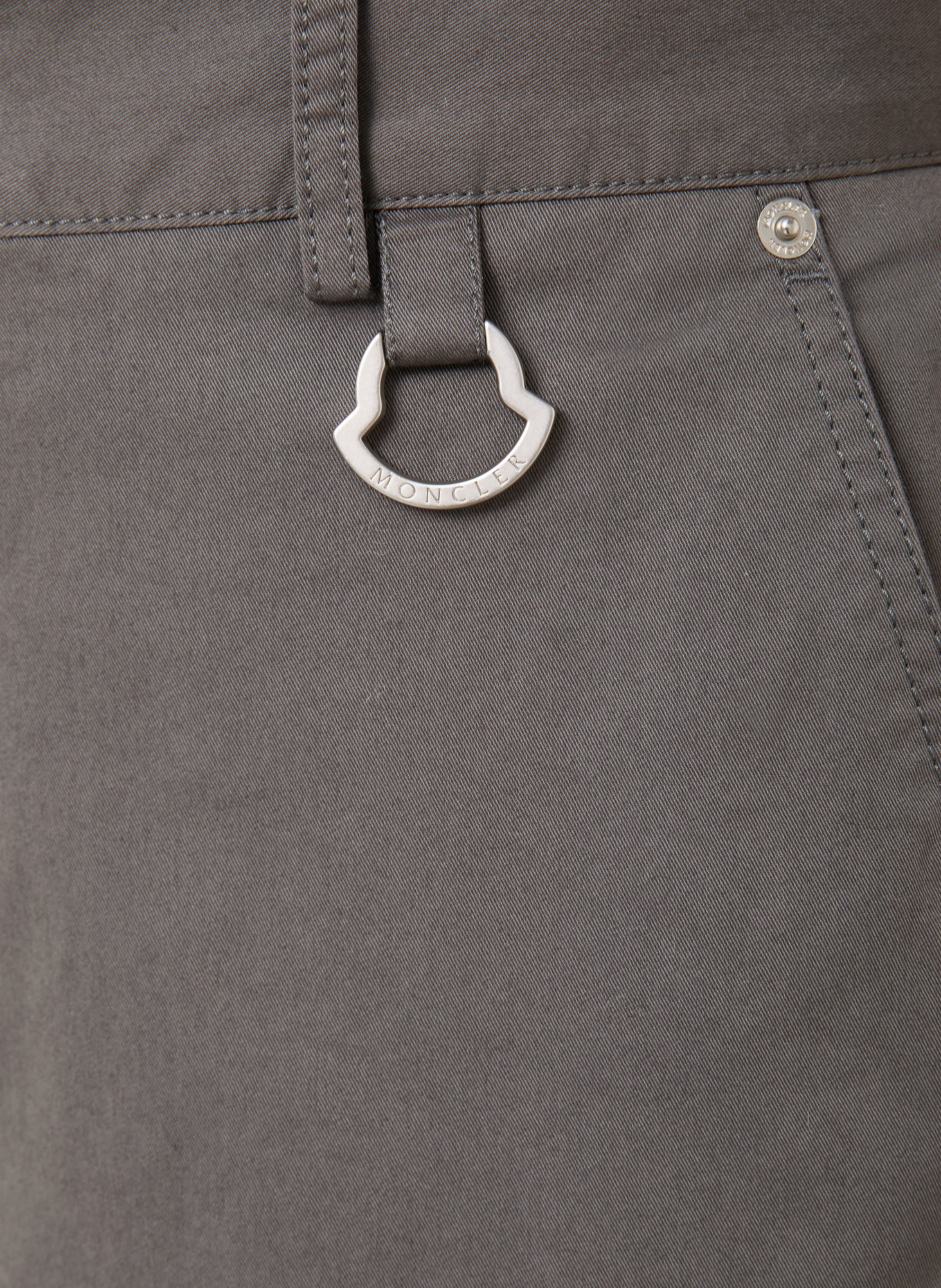 MONCLER Cargohose: DUNKELGRAU