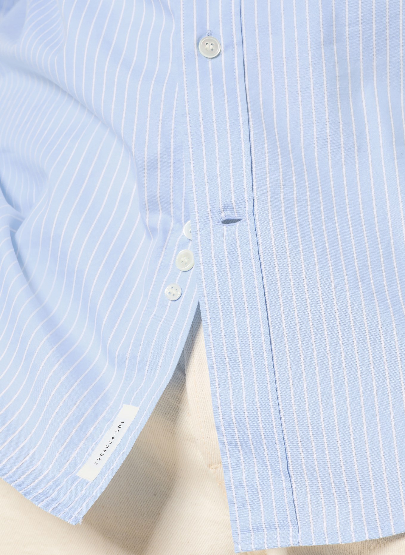 ARKET BALMAR Relaxed Fit Shirt: LIGHT BLUE / WHITE