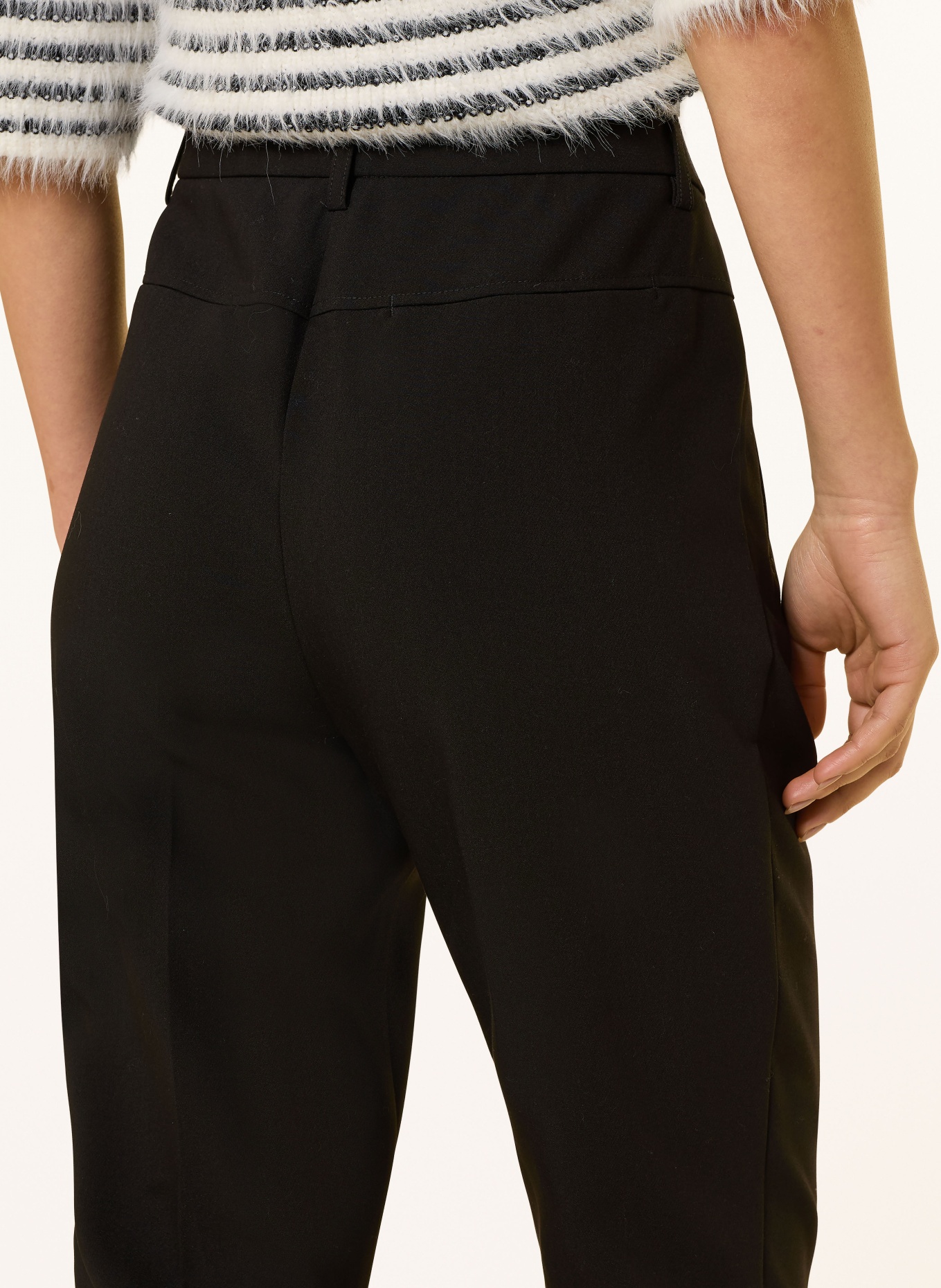 OPUS Hose MAIGA FLARED: SCHWARZ