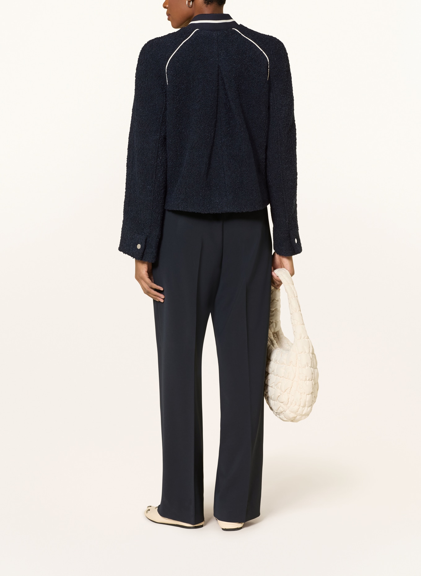 OPUS Boucléová bunda HIRONA: TMAVĚ MODRÁ