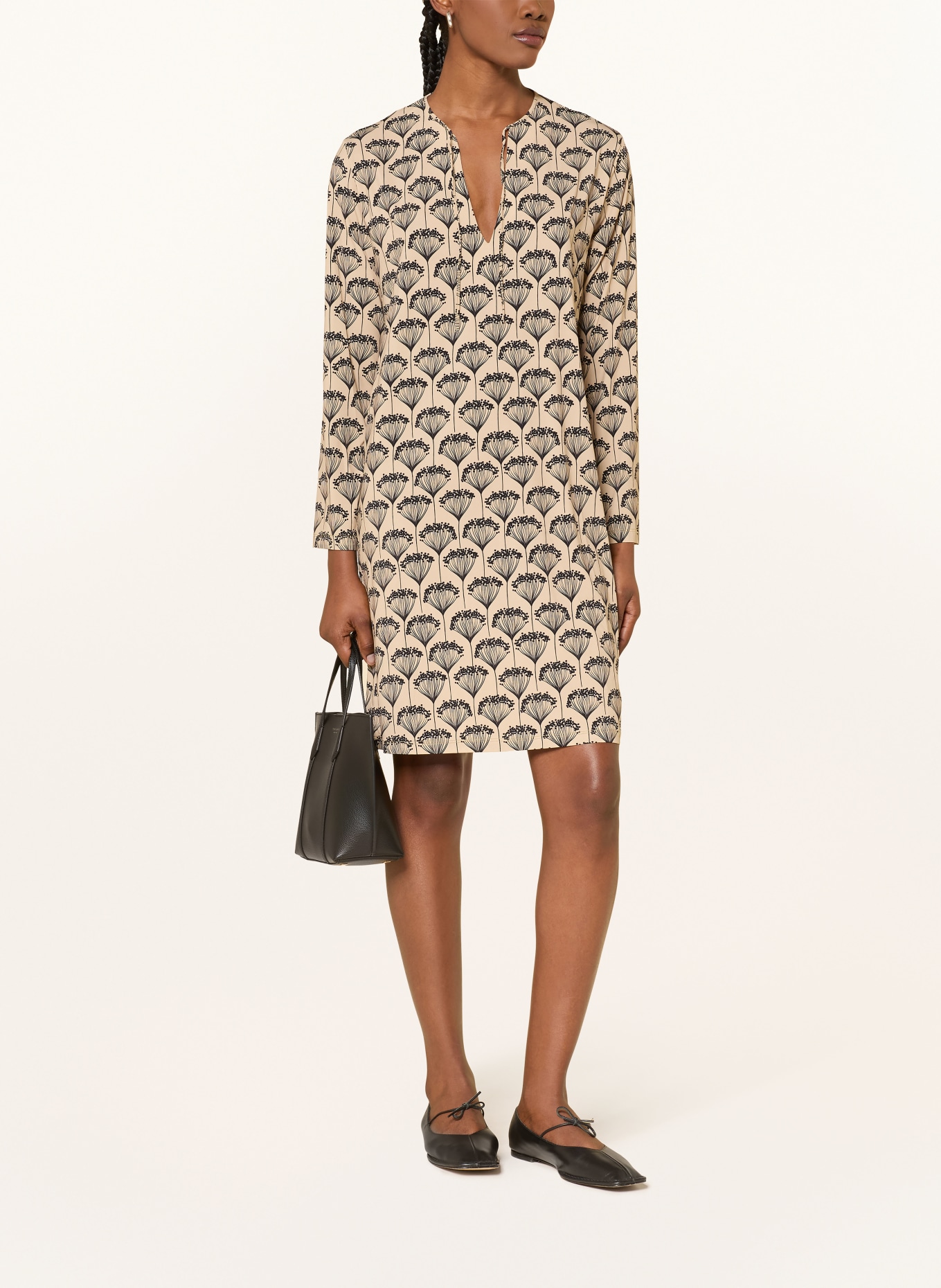 SIYU Jerseykleid: BEIGE / SCHWARZ