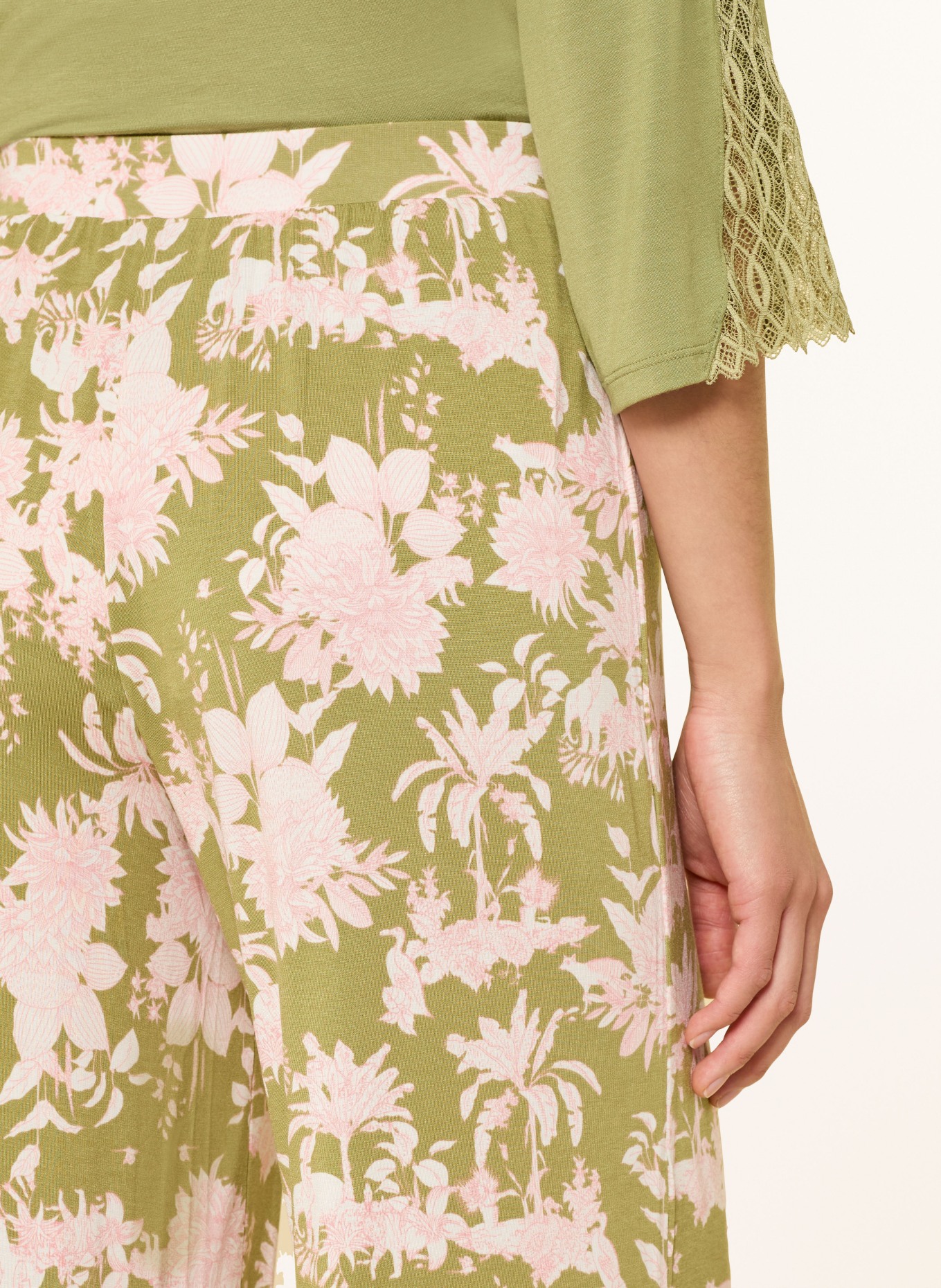 Triumph Schlafhose AURA SPOTLIGHT: OLIV / ROSA / CREME