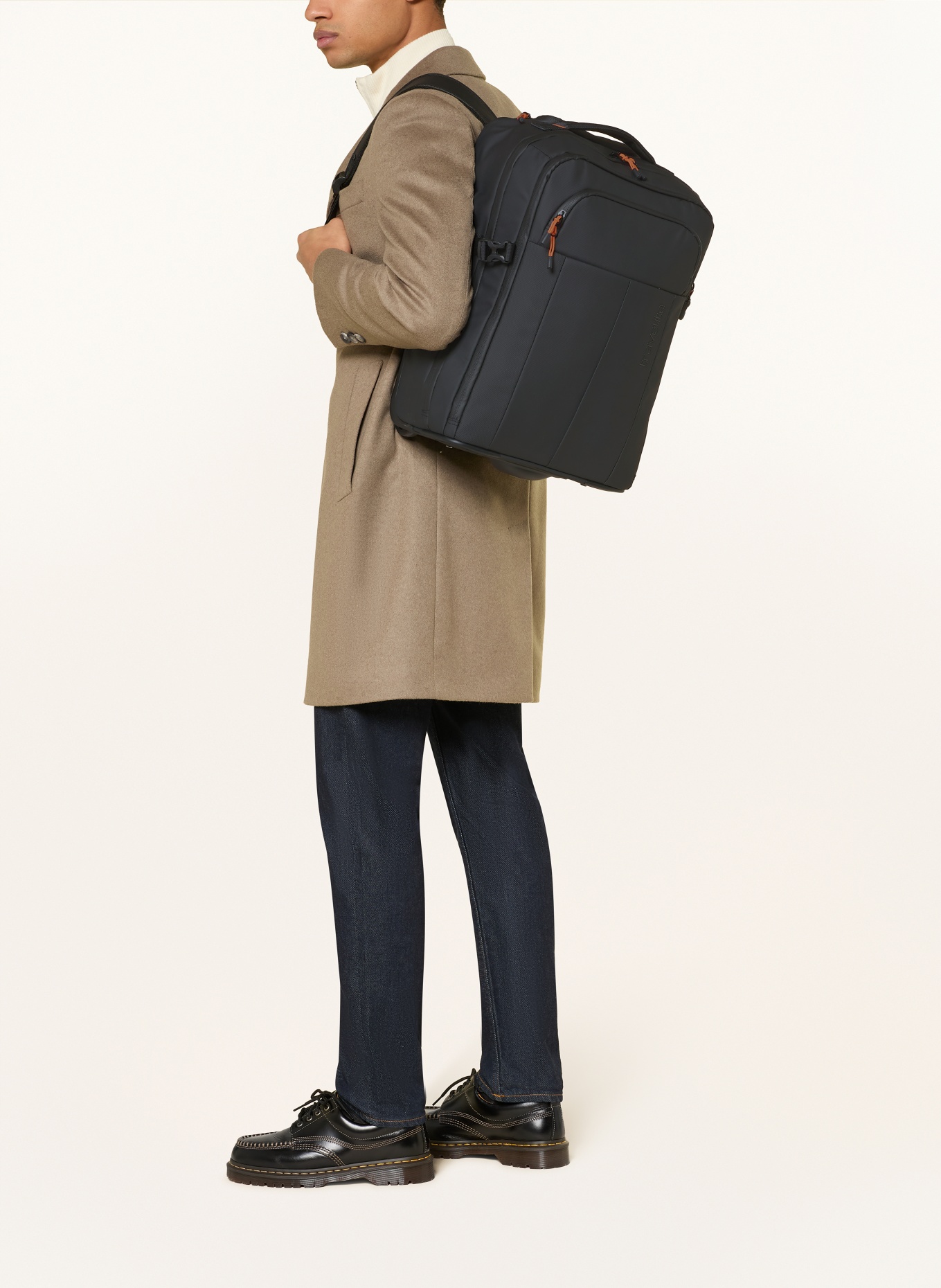 travelite Rucksack BRIIZE L 27 l: SCHWARZ