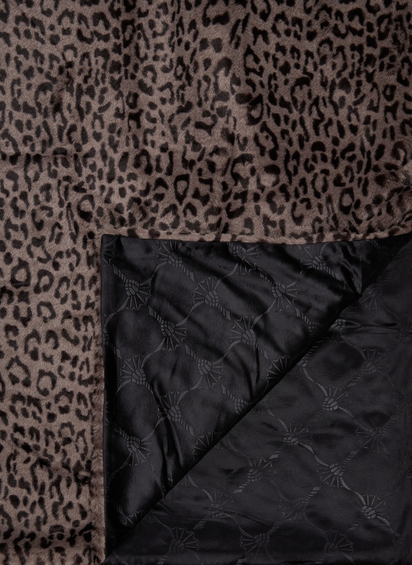 JOOP! Kunstfell-Plaid J!LEONESSE: DUNKELGRAU / SCHWARZ