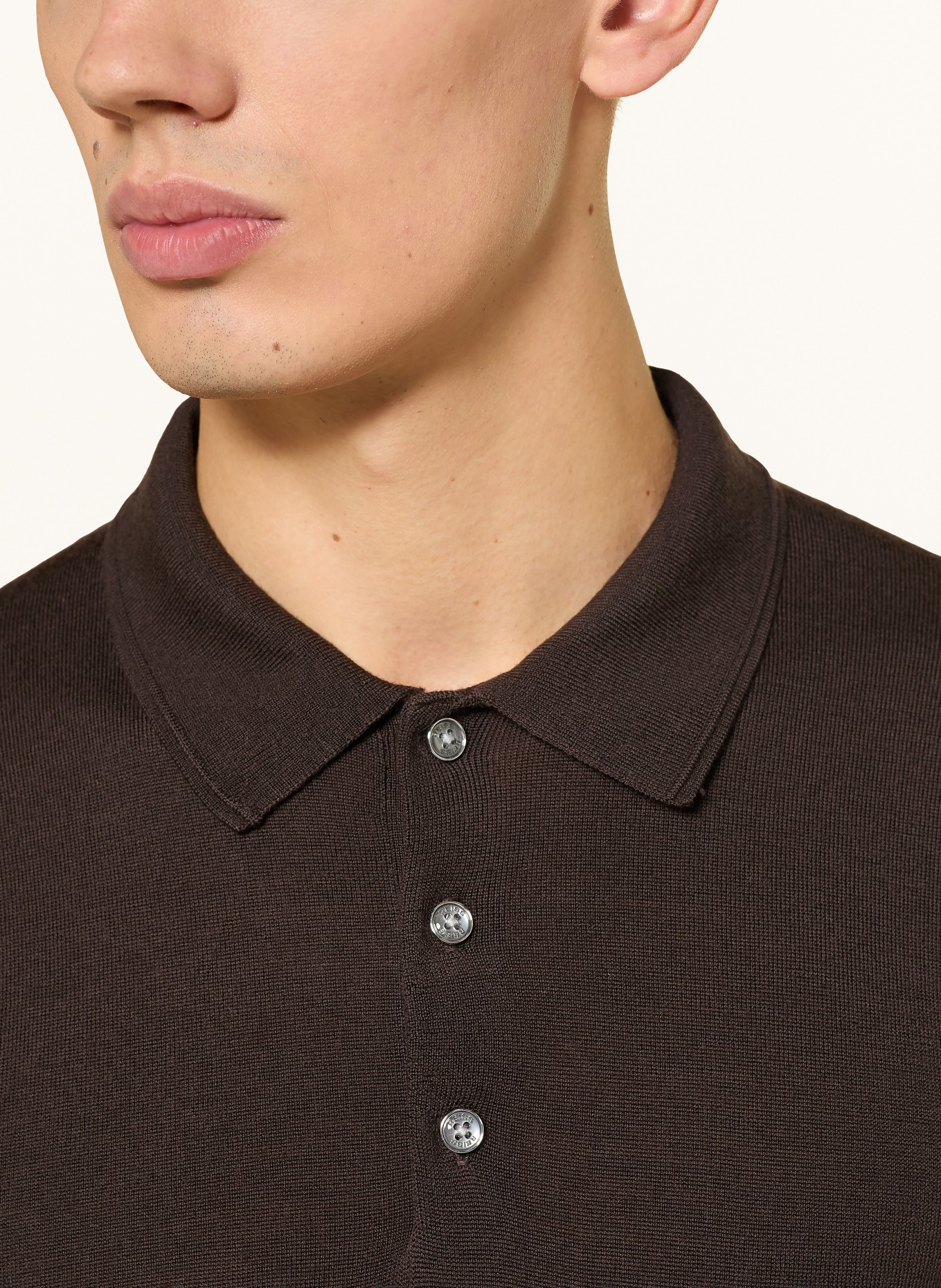 REISS Strick-Poloshirt TRAFFORD aus Merinowolle: DUNKELBRAUN