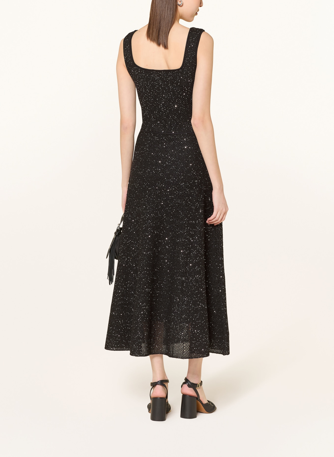 maje Strickkleid mit Pailletten und Glitzergarn: SCHWARZ