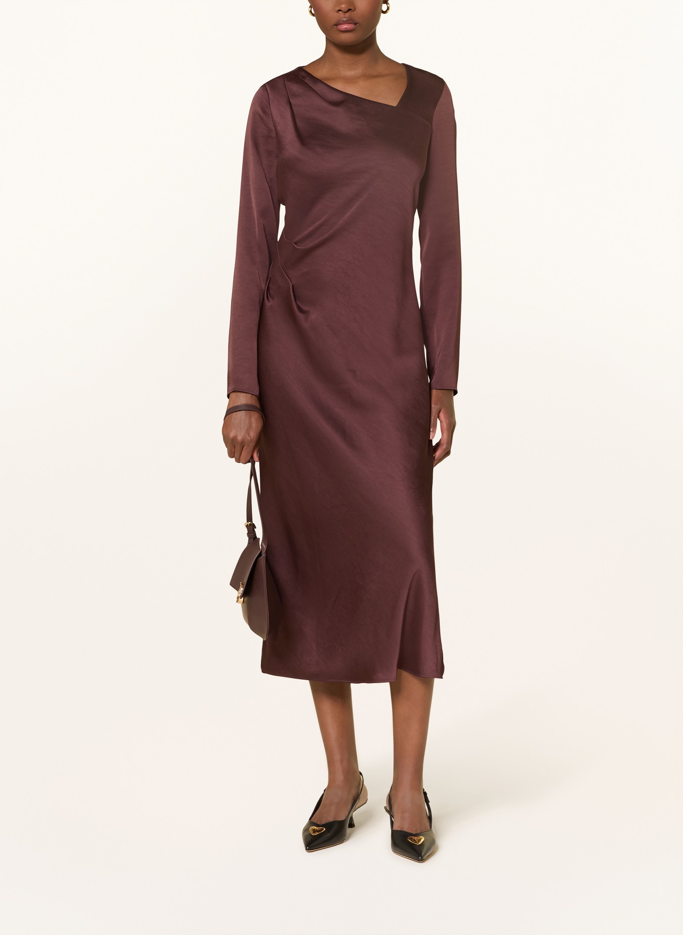 CLAUDIE PIERLOT satyna sukienka: CIEMNOBRĄZOWY