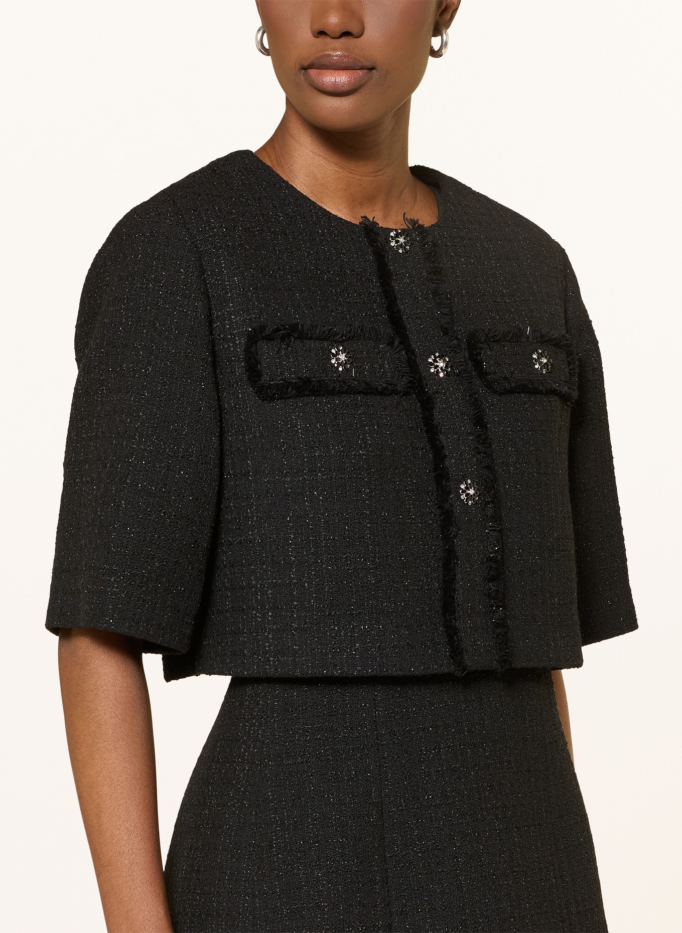maje Zestaw: sukienka z tweedu i żakiet z tweedu z błyszczącą nicią i kamieniami ozdobnymi: CZARNY