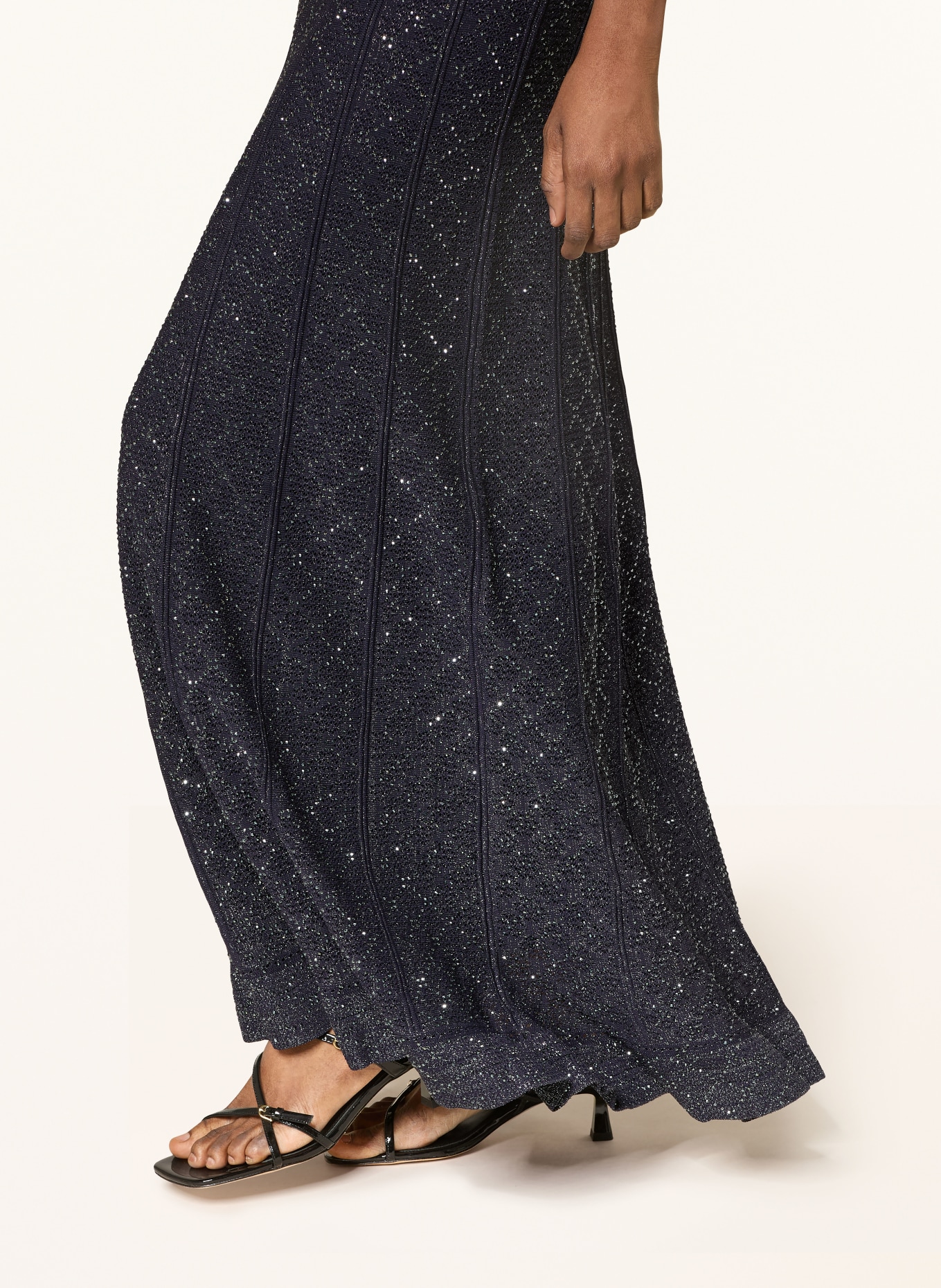 SANDRO Rock mit Glitzergarn und Schmucksteinen: DUNKELBLAU