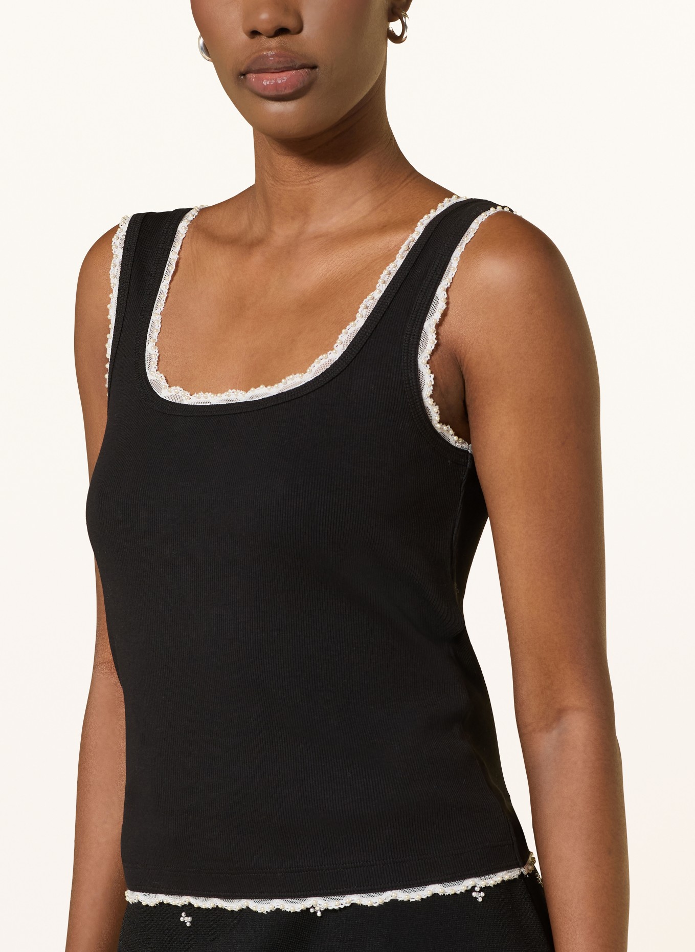 SANDRO Top z koronką i kamieniami ozdobnymi: CZARNY / ECRU