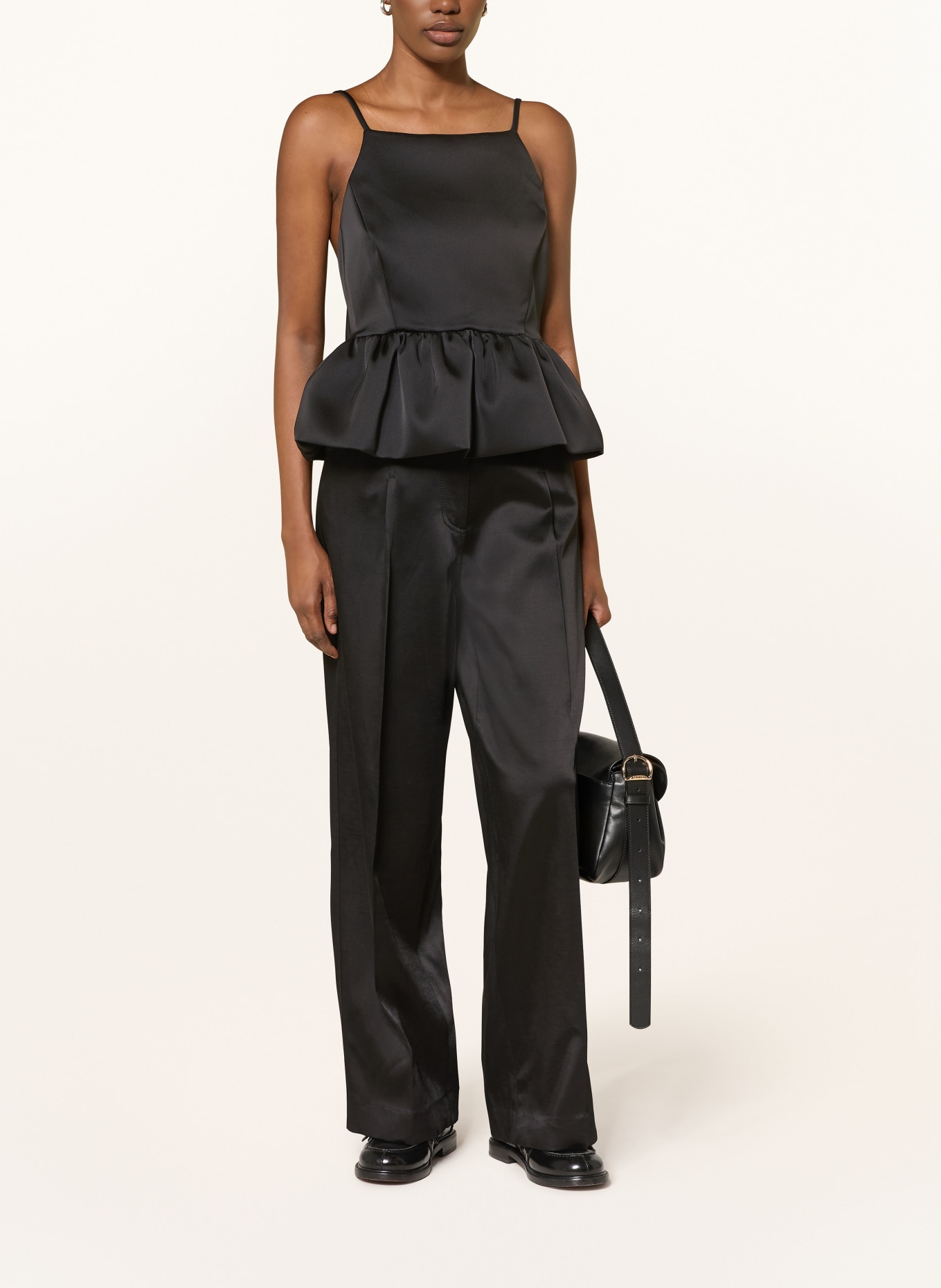 SANDRO Marlenehose aus Satin: SCHWARZ