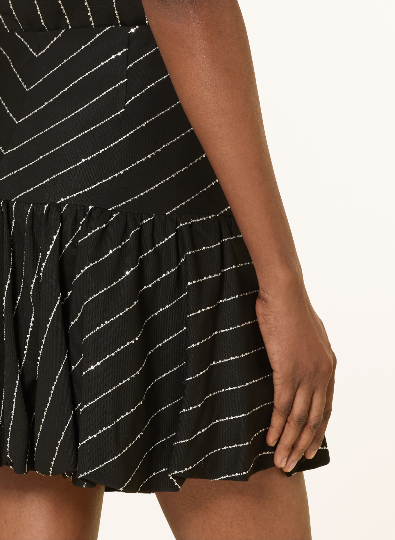 SANDRO Rock mit Schmucksteinen: SCHWARZ