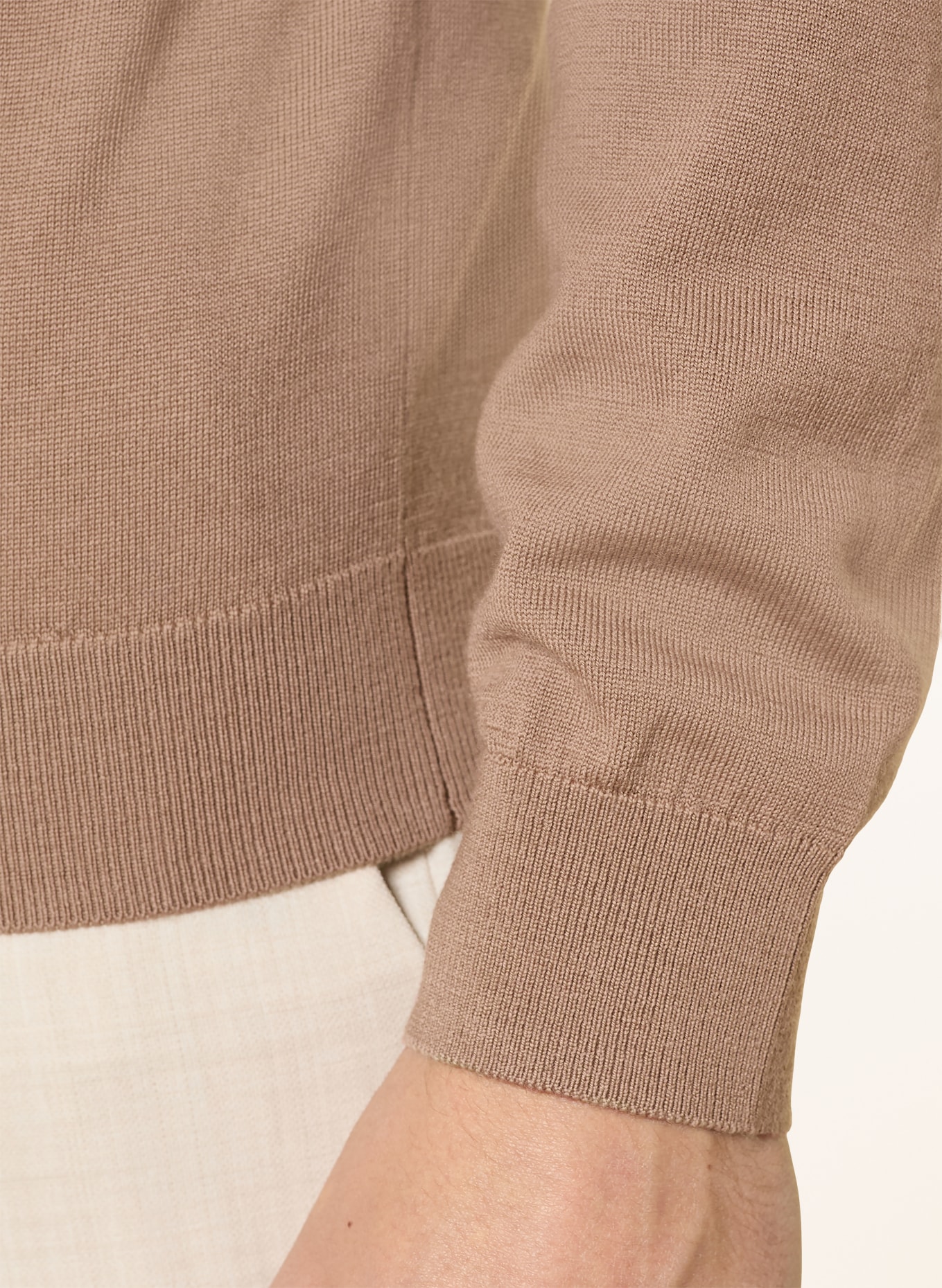 REISS Sweter WESSEX z wełny merynosowej: CAMELOWY