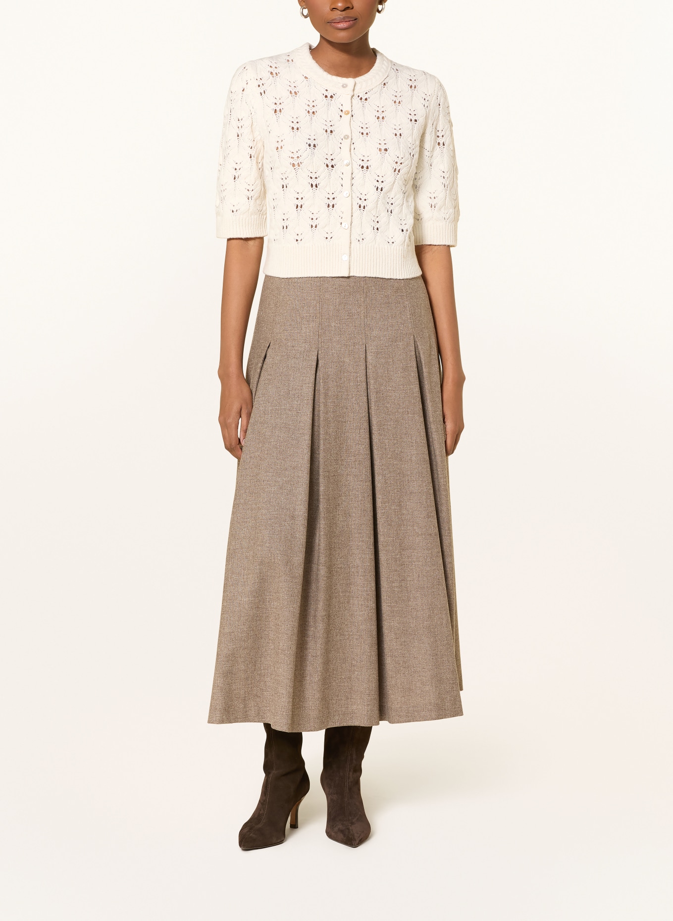 Johann & Johanna cardigan: ECRU