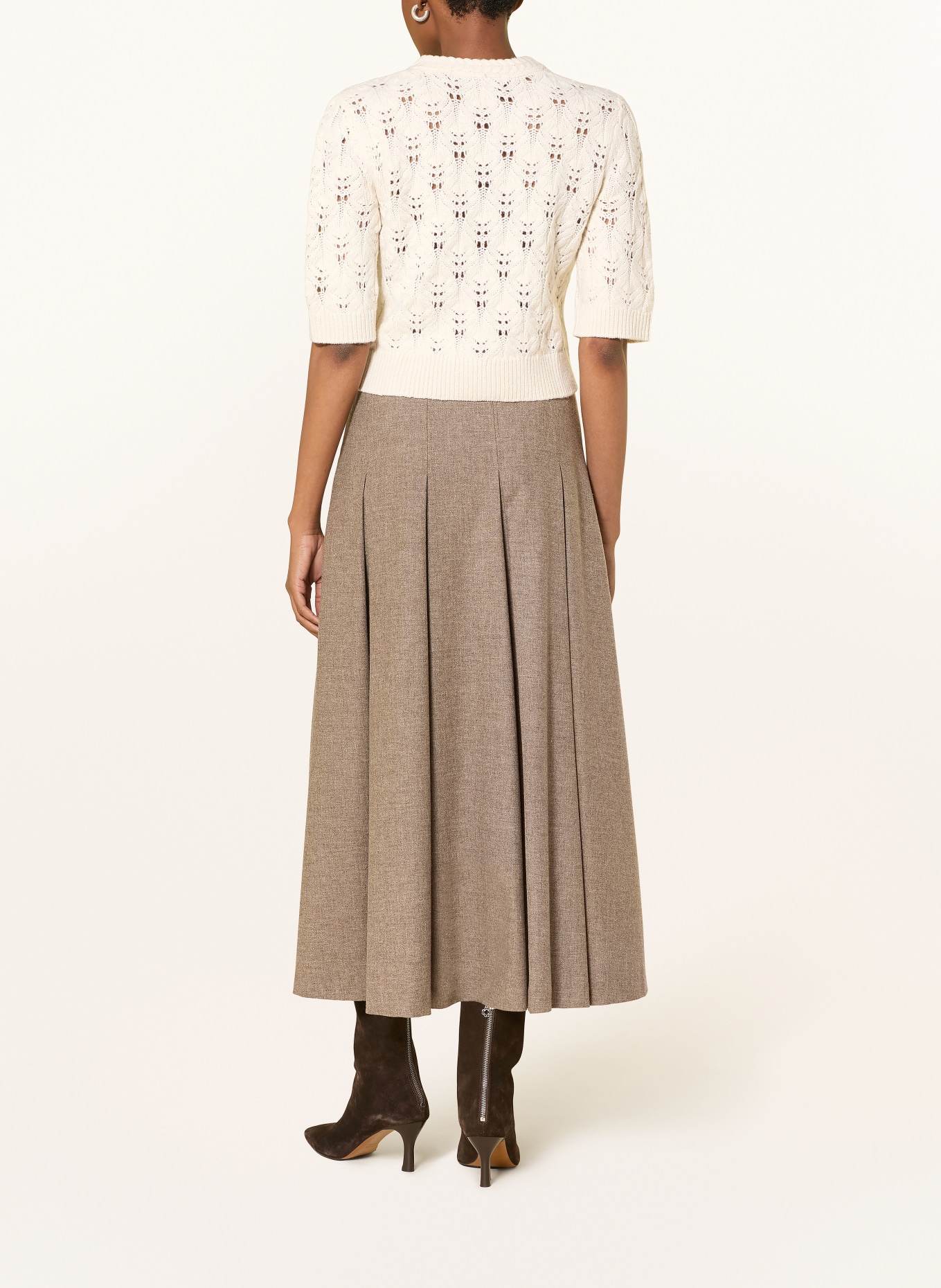 Johann & Johanna cardigan: ECRU