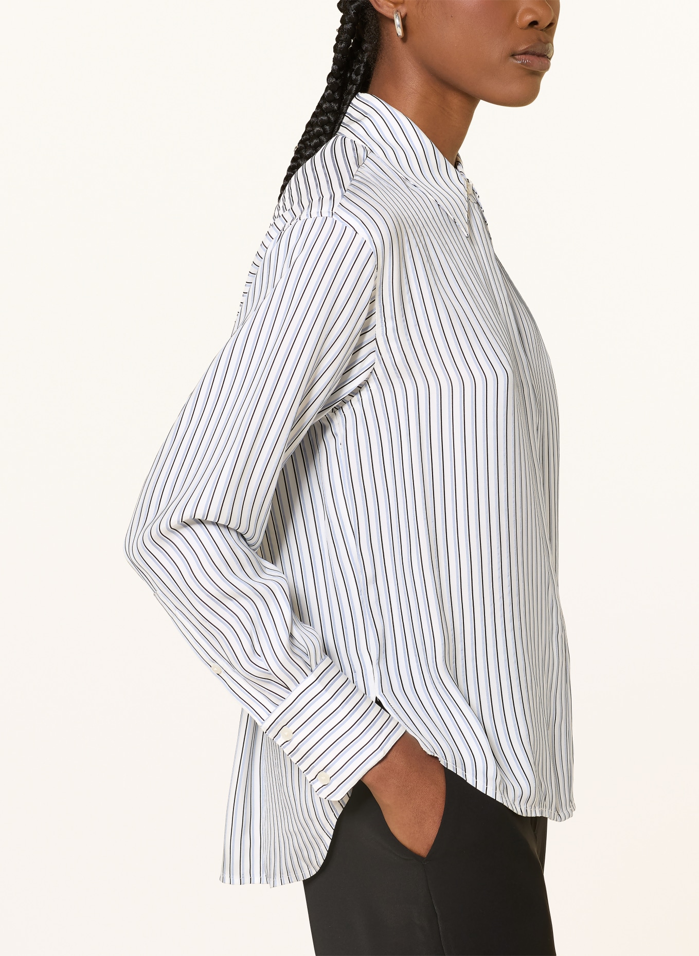 REISS Hemdbluse ANNIKA: WEISS / HELLBLAU / SCHWARZ