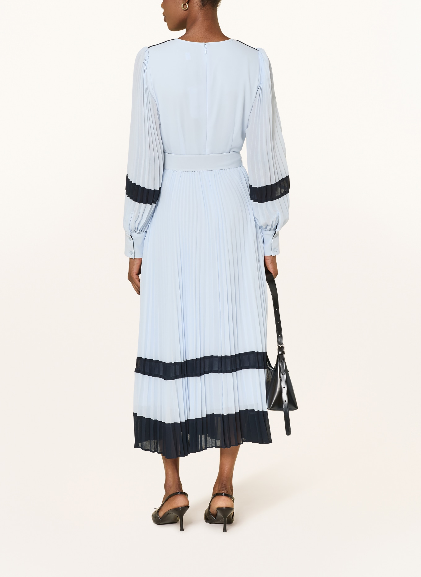 REISS TORI dress with pleats: LIGHT BLUE / DARK BLUE
