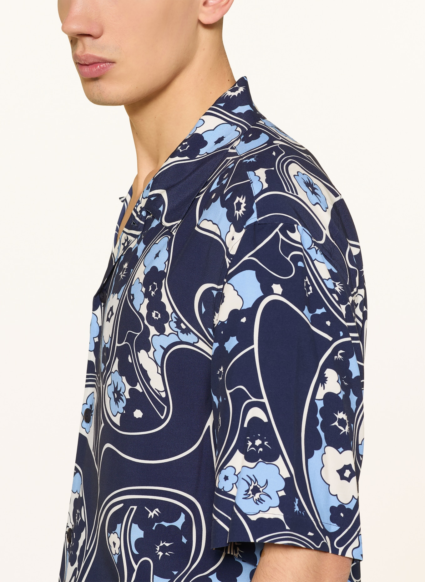 SANDRO Resorthemd Regular Fit: DUNKELBLAU / BLAU / WEISS