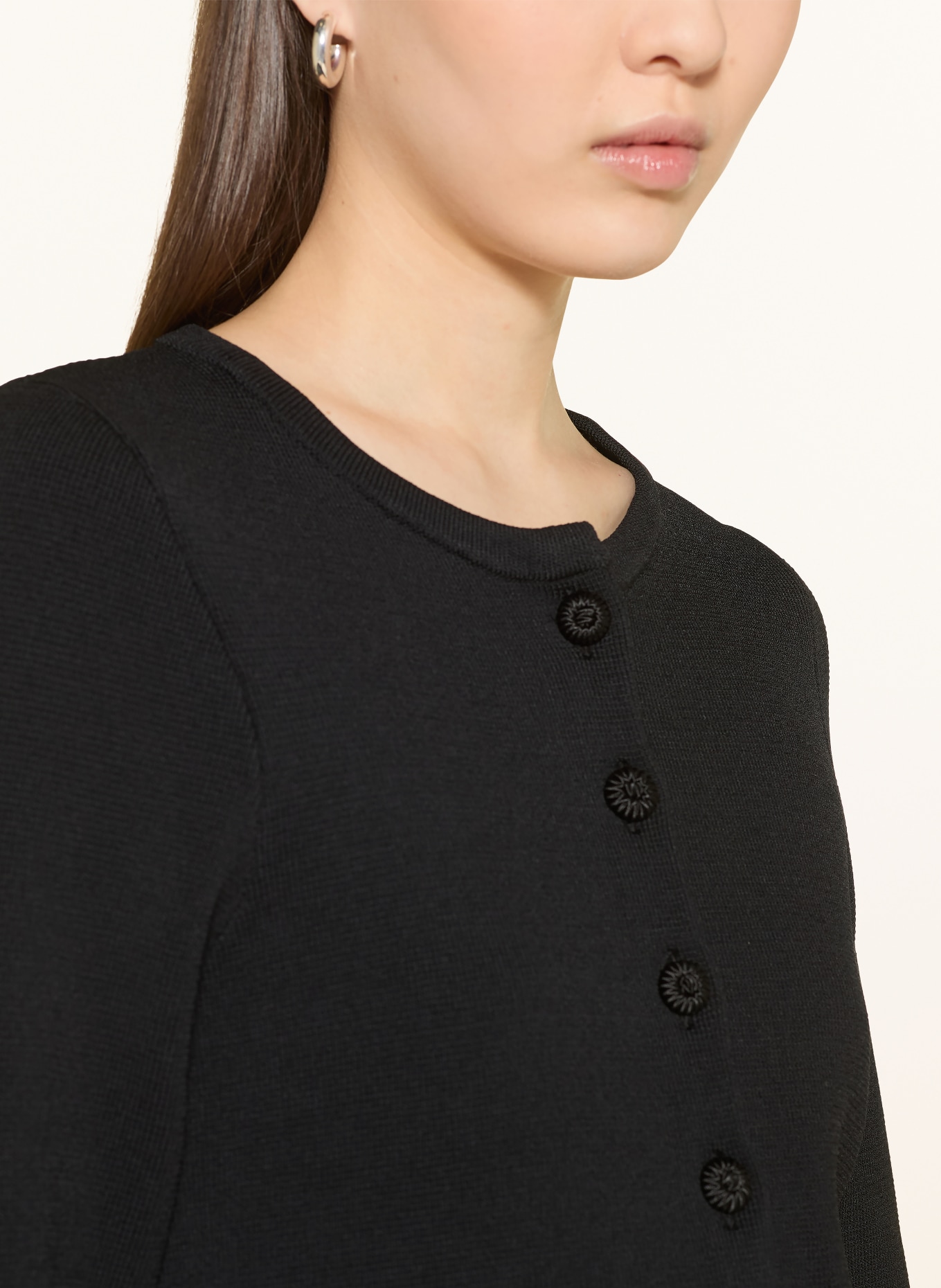 SANDRO Sweter z odpinanym kołnierzem: CZARNY