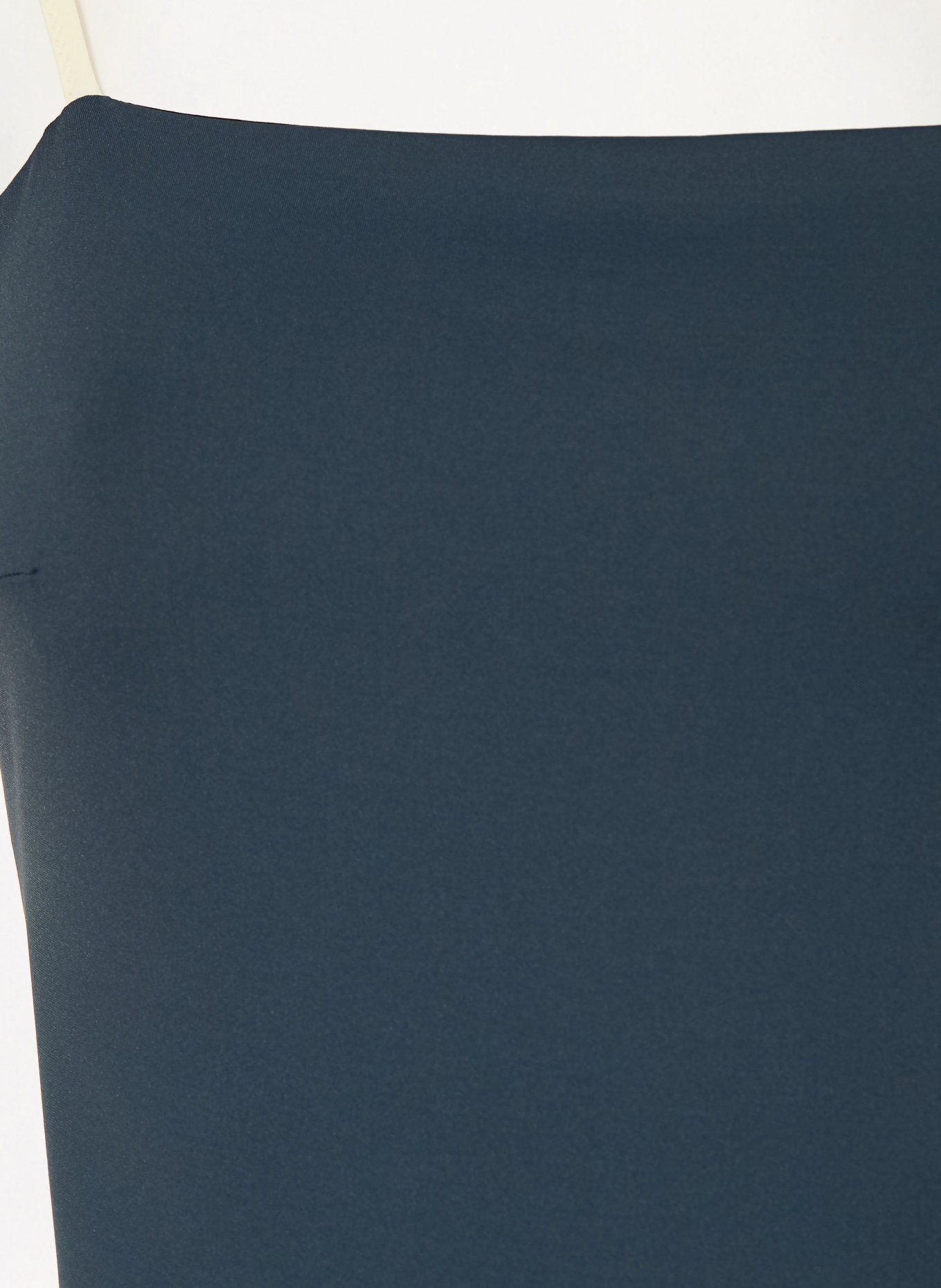 MYMARINI Strój kąpielowy EASYBODY z ochroną UV 50+: CZIEMNOSZARY / BIAŁY / CZARNY