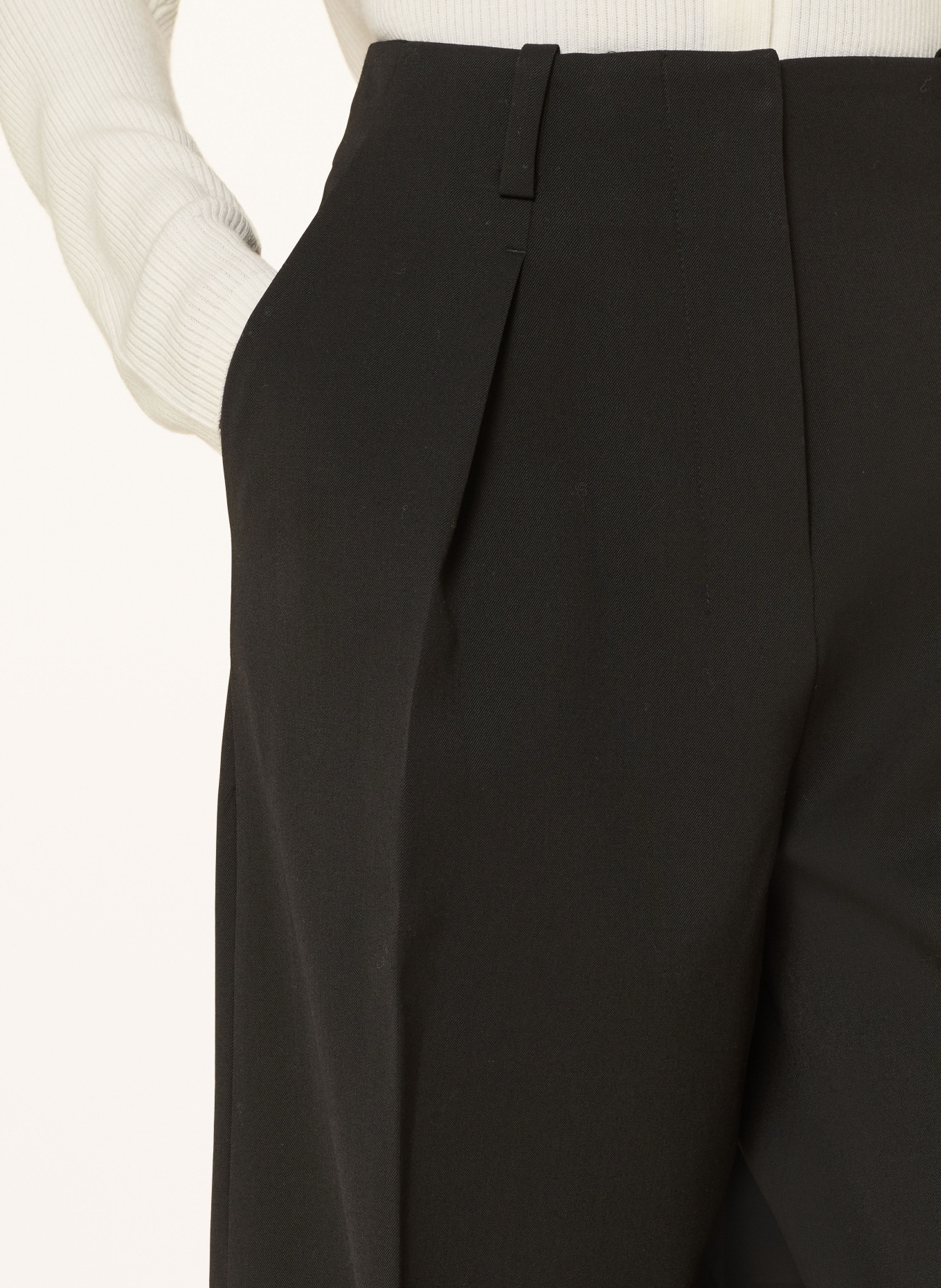 maje Spodnie z materiału typu marlene: CZARNY