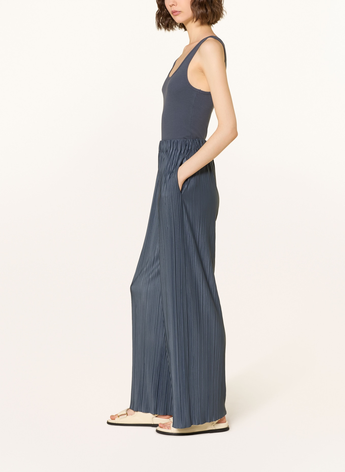 SAMSØE  SAMSØE Pleated trousers UMA: DARK BLUE